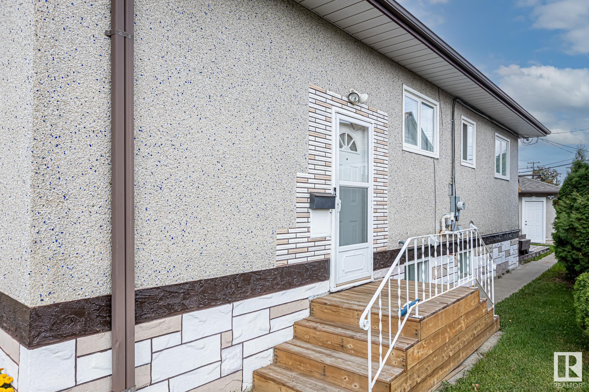      7607 128 AV NW , Edmonton,  ,T5C 1T3 ;  Listing Number: MLS E4417451