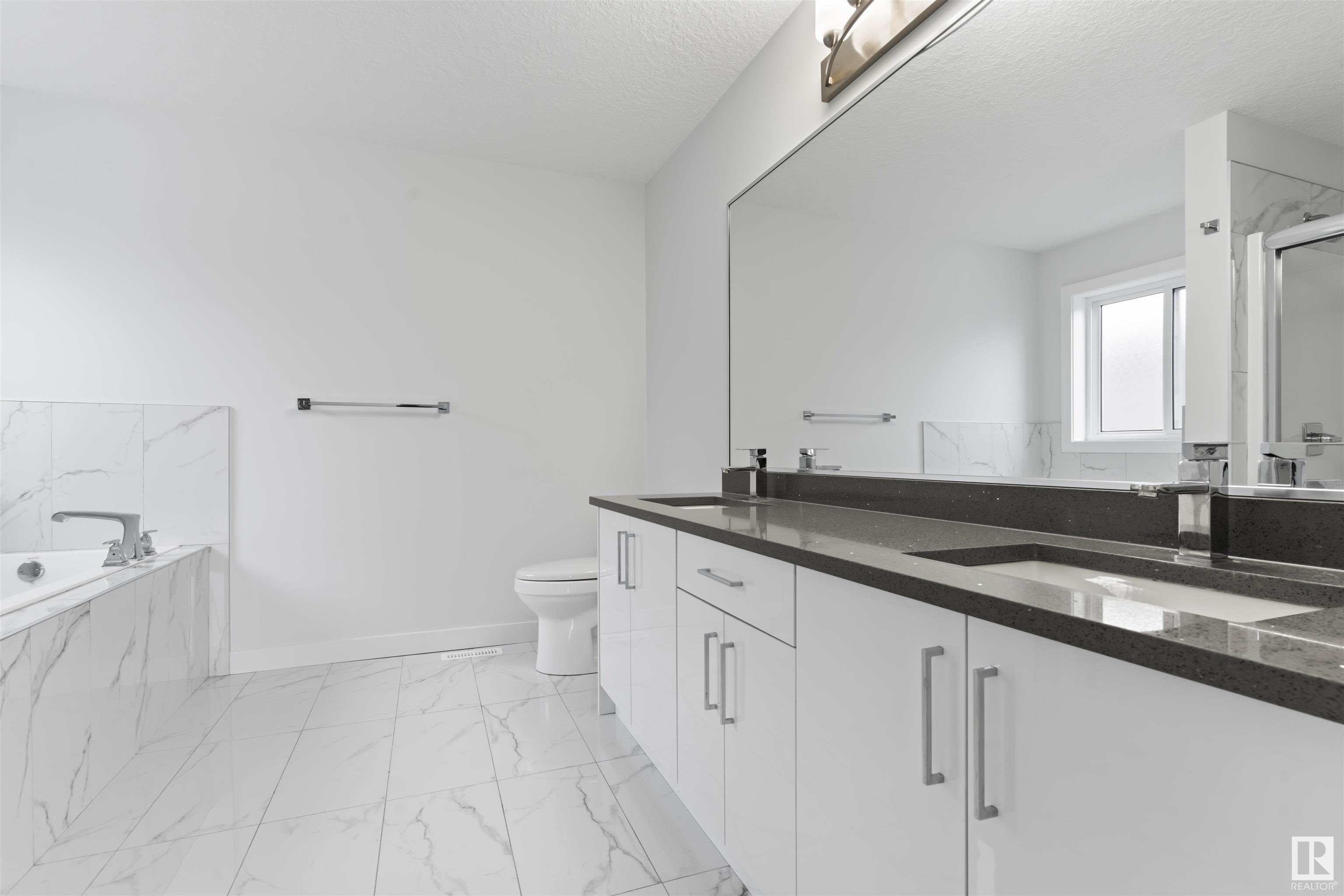      331 ROBERTS WD , Leduc,  ,T9E 1K9 ;  Listing Number: MLS E4417466