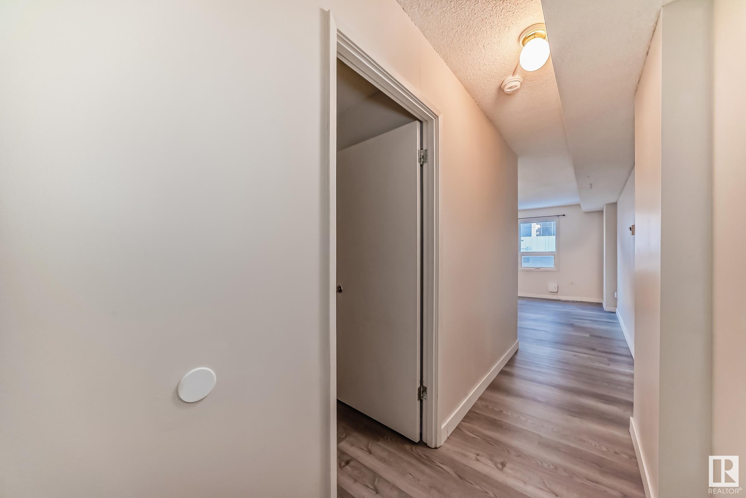      #206 10140 120 ST NW , Edmonton,  ,T5K 1Z8 ;  Listing Number: MLS E4417480