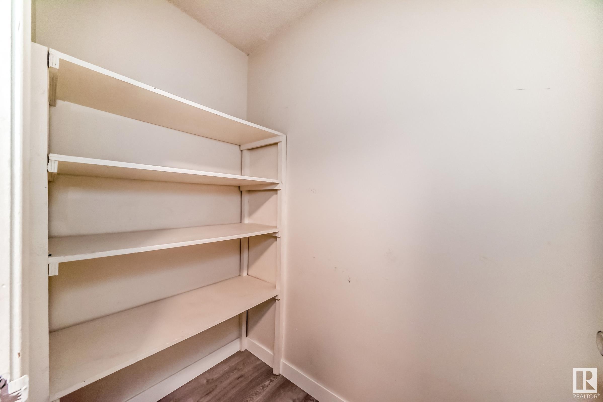      #206 10140 120 ST NW , Edmonton,  ,T5K 1Z8 ;  Listing Number: MLS E4417480