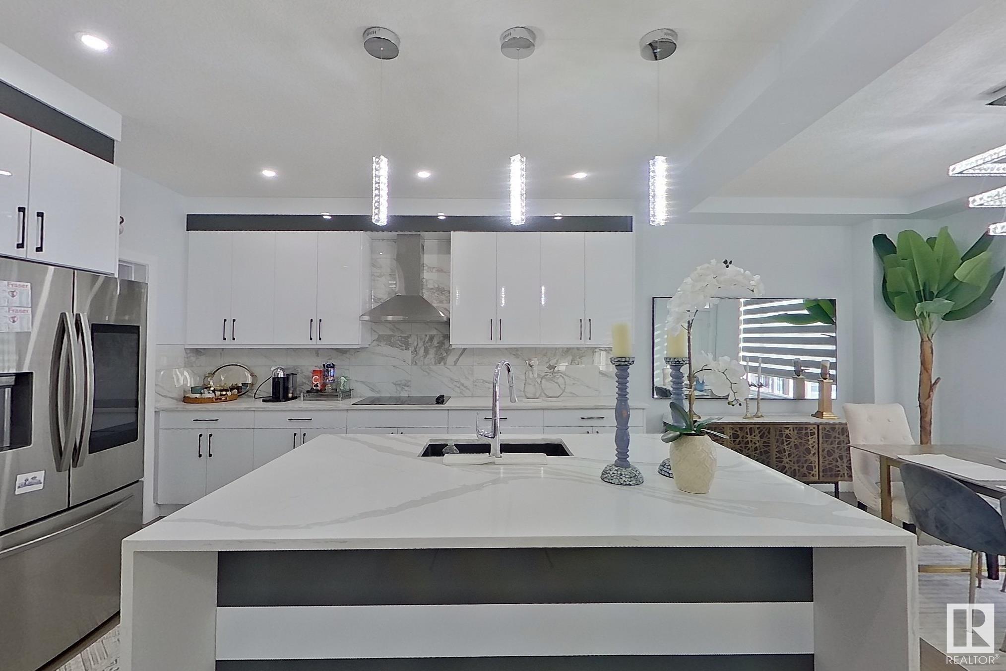     15004 15 ST NW NW , Edmonton,  ,T5Y 3T4 ;  Listing Number: MLS E4417488