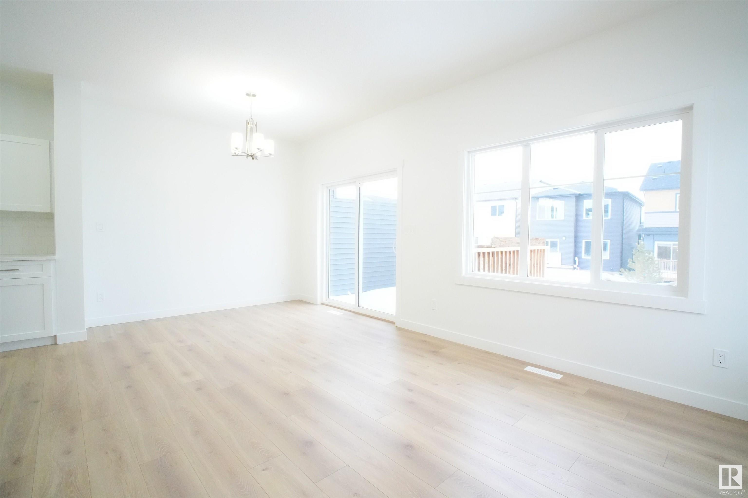      304 28 ST SW , Edmonton,  ,T6X 3E8 ;  Listing Number: MLS E4417495