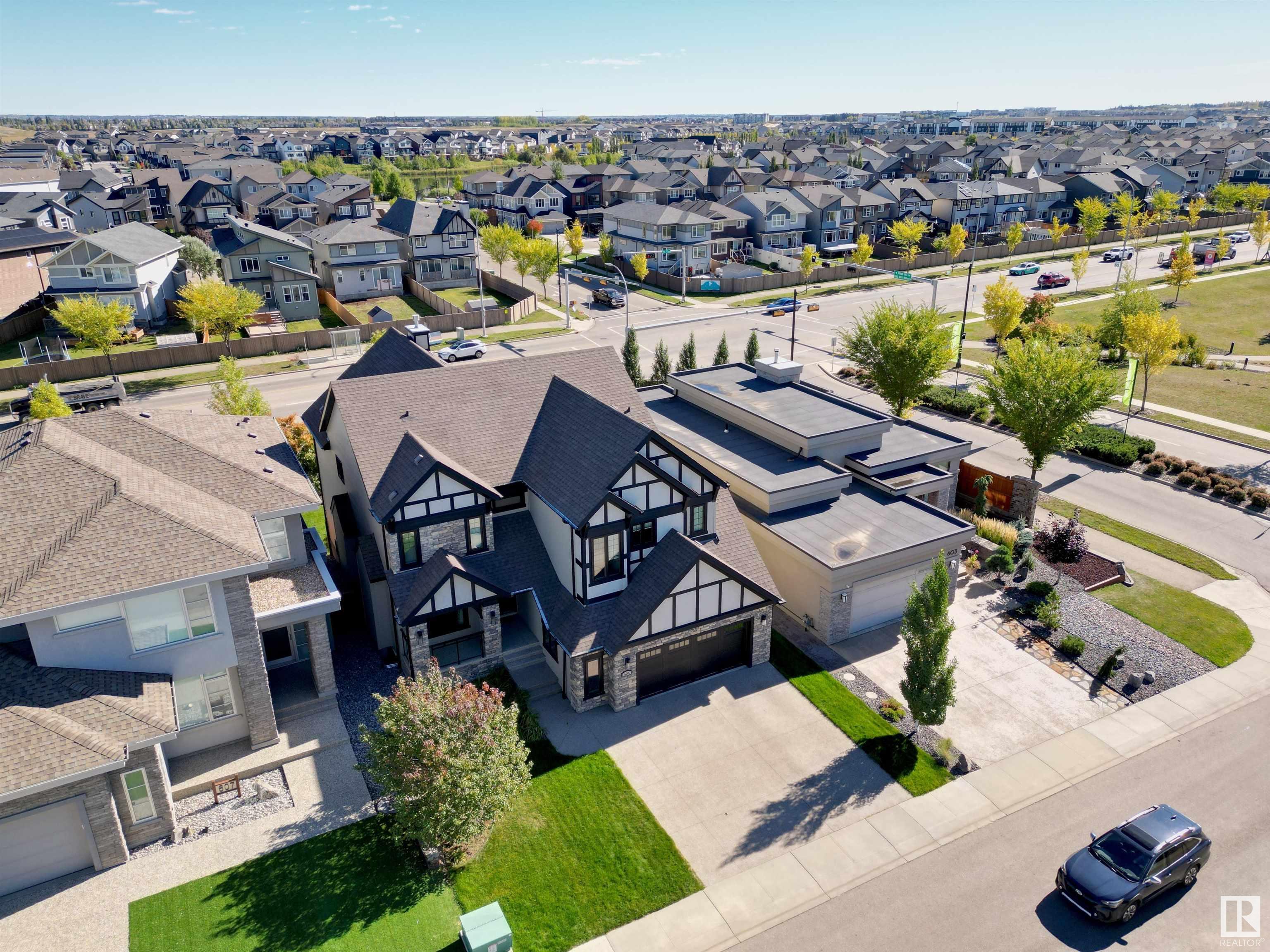      605 HOWATT DR SW , Edmonton,  ,T6W 2T6 ;  Listing Number: MLS E4417499