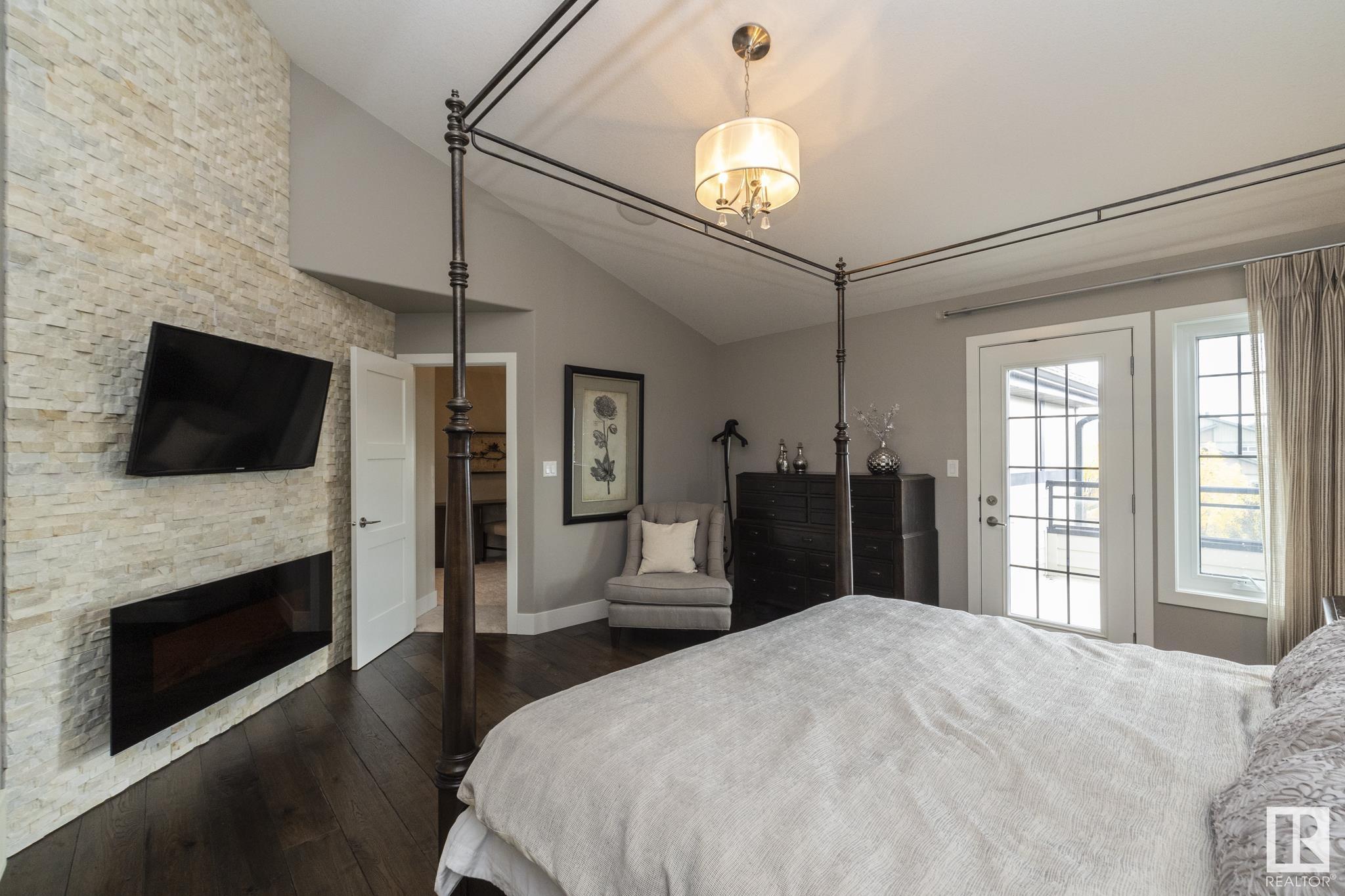      605 HOWATT DR SW , Edmonton,  ,T6W 2T6 ;  Listing Number: MLS E4417499