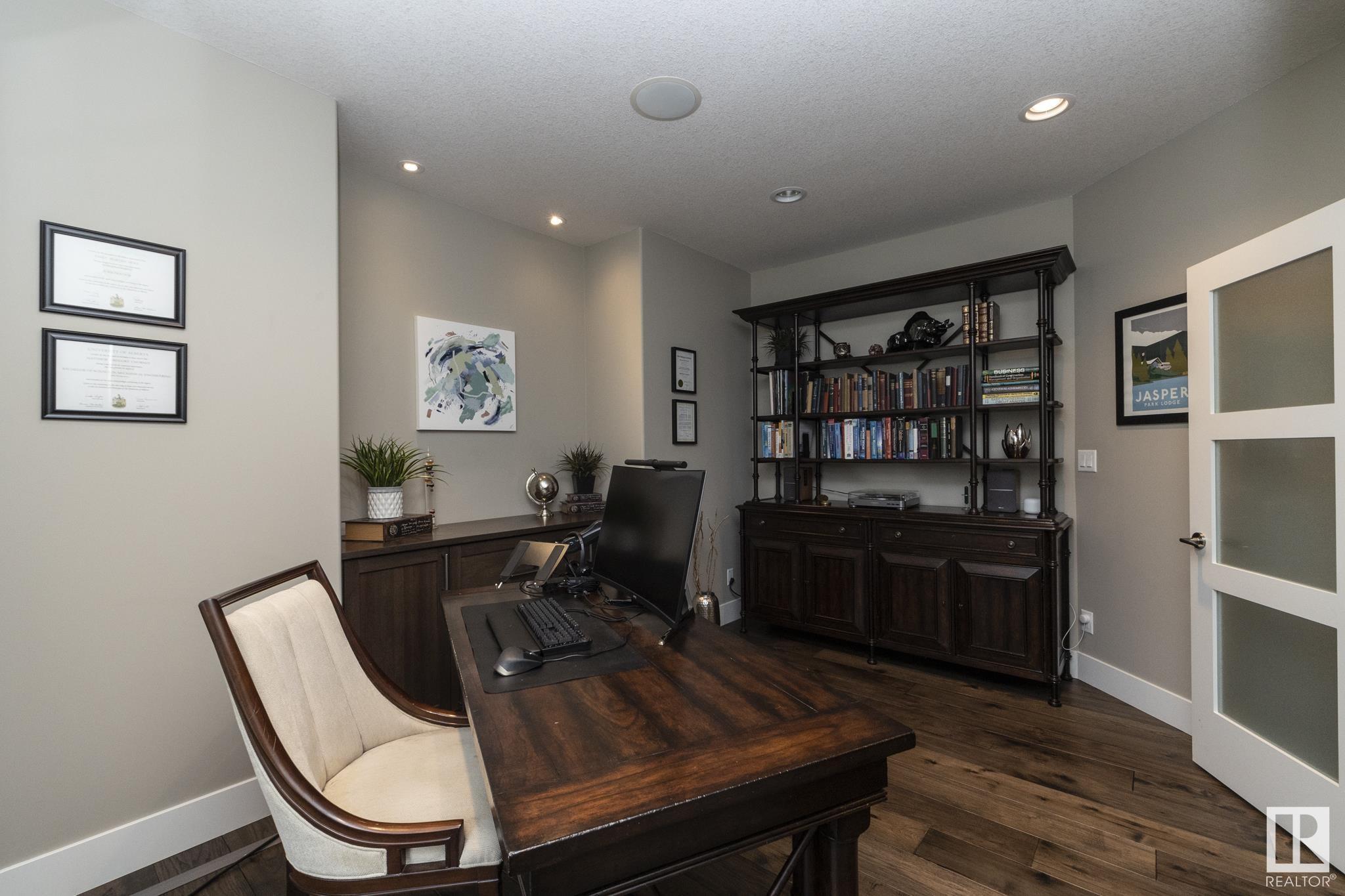      605 HOWATT DR SW , Edmonton,  ,T6W 2T6 ;  Listing Number: MLS E4417499