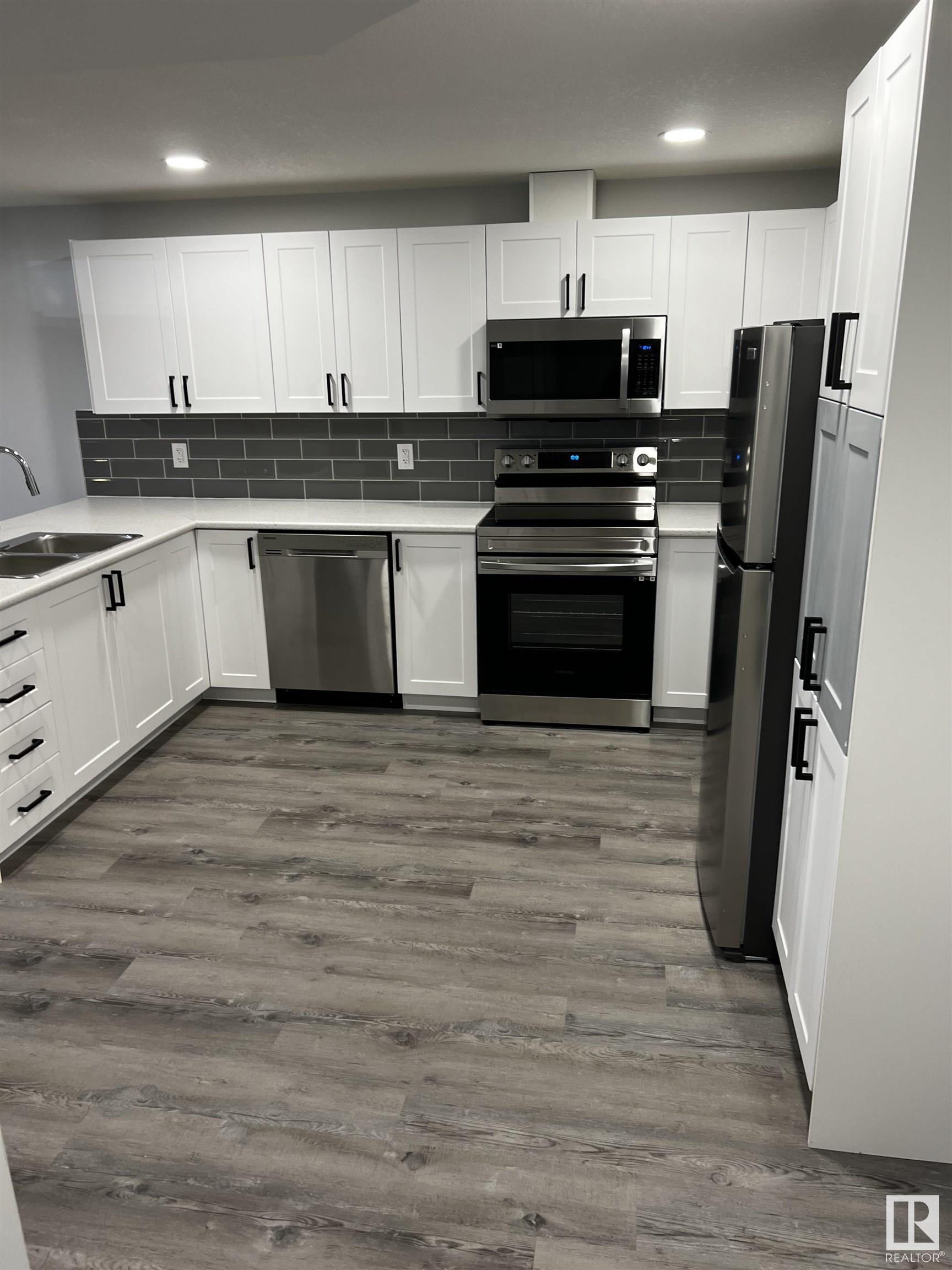      10407 136ave NW , Edmonton,  ,T5E 1N2 ;  Listing Number: MLS E4417520