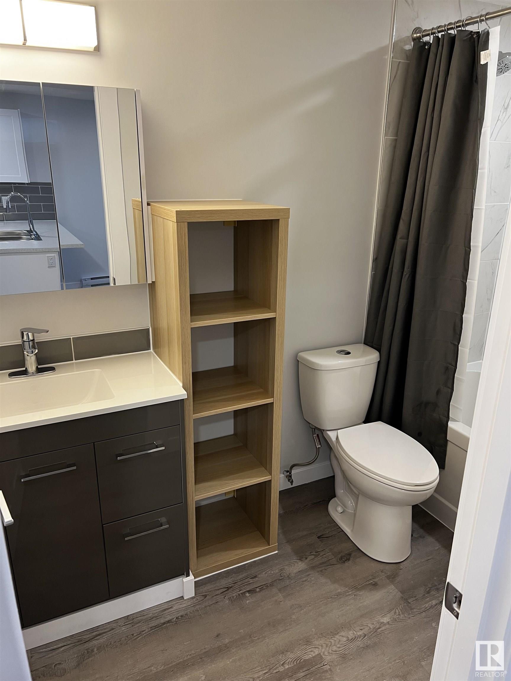      10407 136ave NW , Edmonton,  ,T5E 1N2 ;  Listing Number: MLS E4417520