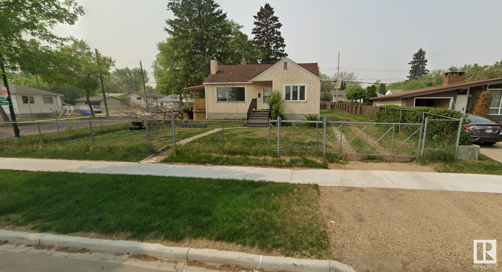      12310 76 ST NW , Edmonton,  ,T5B 2E4 ;  Listing Number: MLS E4417527