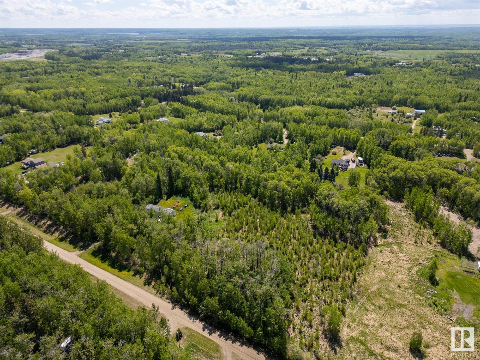      32-53222 RGE RD 34 , Rural Parkland County,  ,T0E 0N0 ;  Listing Number: MLS E4417552