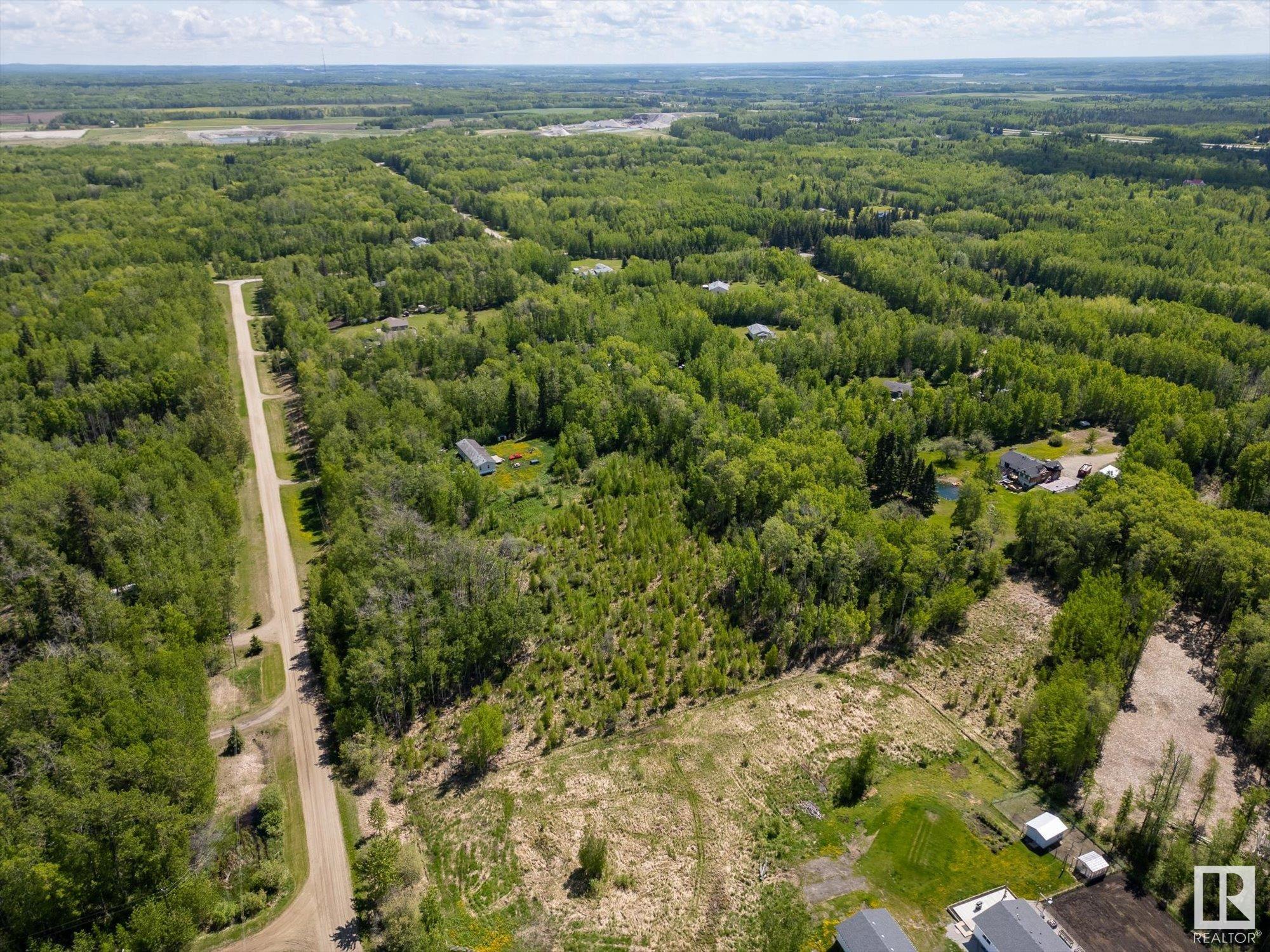      32-53222 RGE RD 34 , Rural Parkland County,  ,T0E 0N0 ;  Listing Number: MLS E4417552