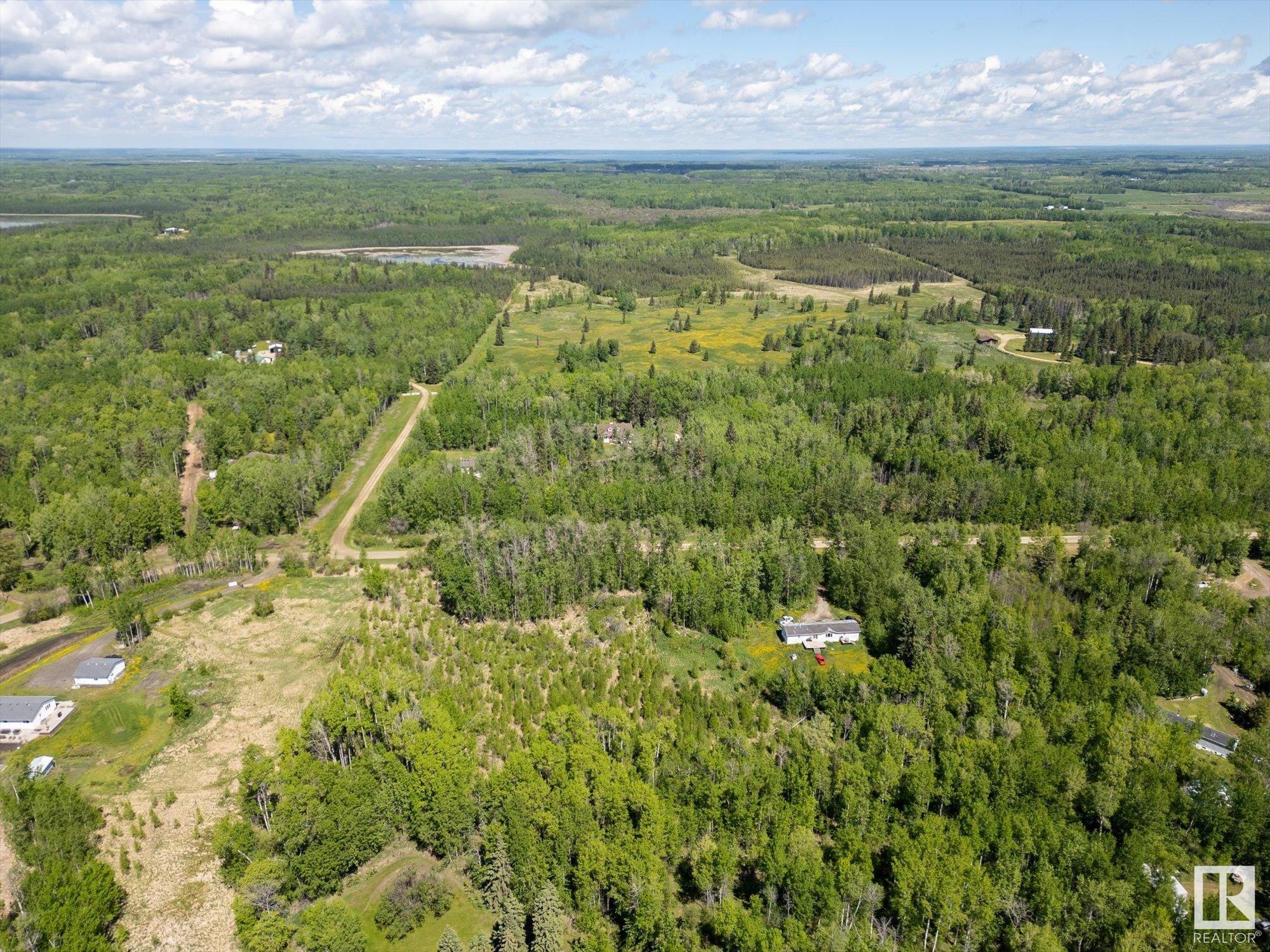      32-53222 RGE RD 34 , Rural Parkland County,  ,T0E 0N0 ;  Listing Number: MLS E4417552