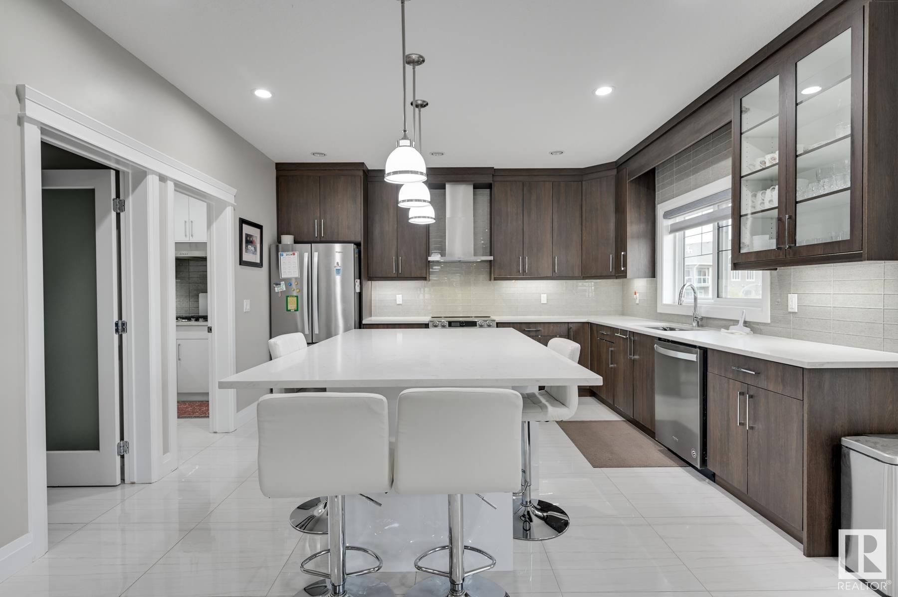      3801 48 AV , Beaumont,  ,T4X 1Y8 ;  Listing Number: MLS E4417563