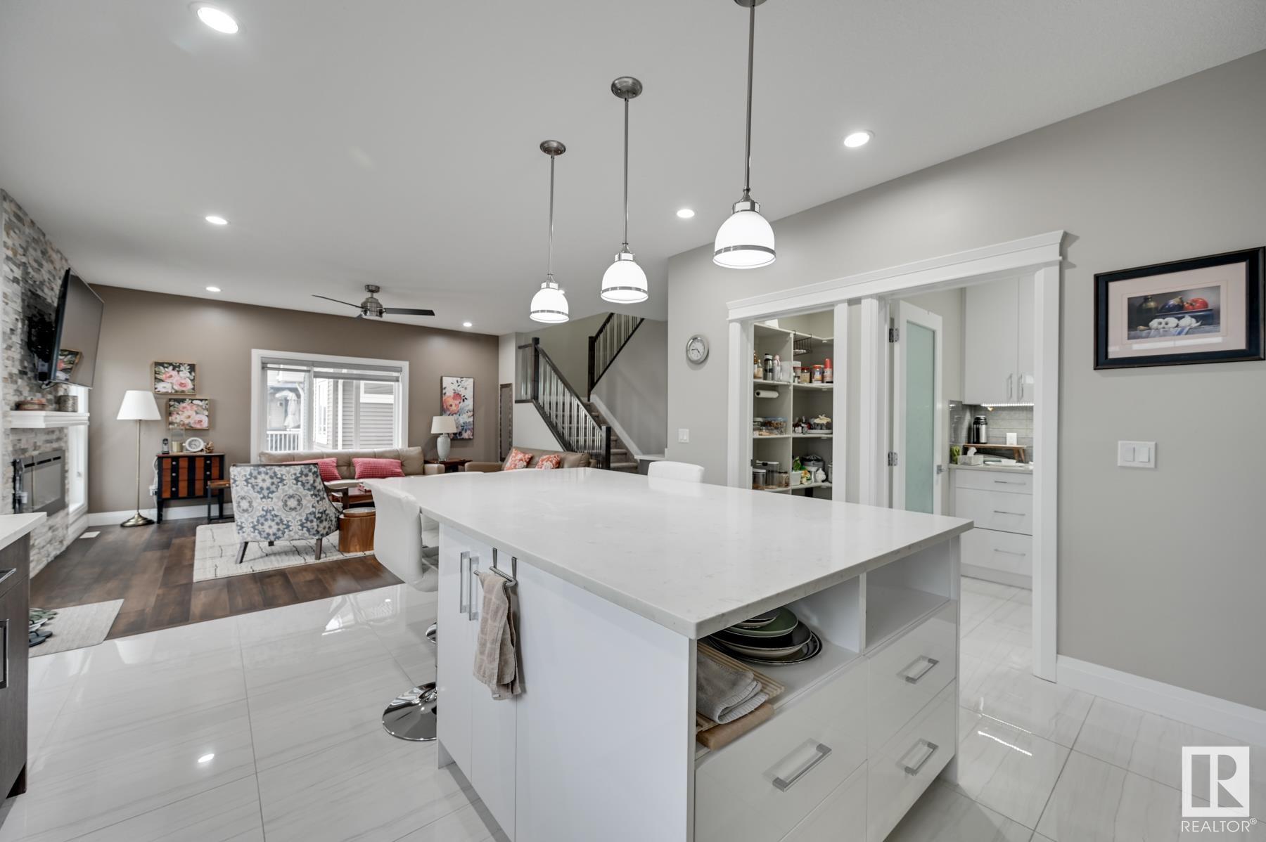      3801 48 AV , Beaumont,  ,T4X 1Y8 ;  Listing Number: MLS E4417563
