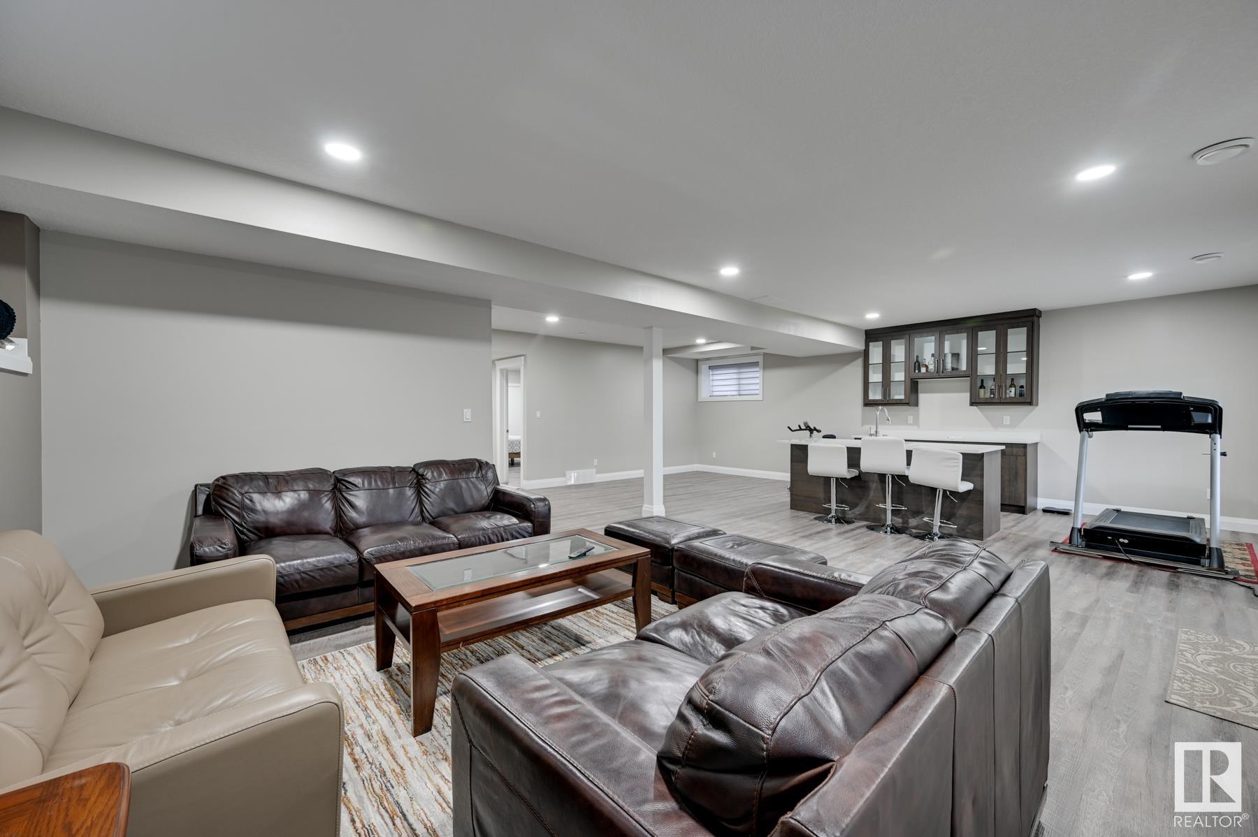      3801 48 AV , Beaumont,  ,T4X 1Y8 ;  Listing Number: MLS E4417563