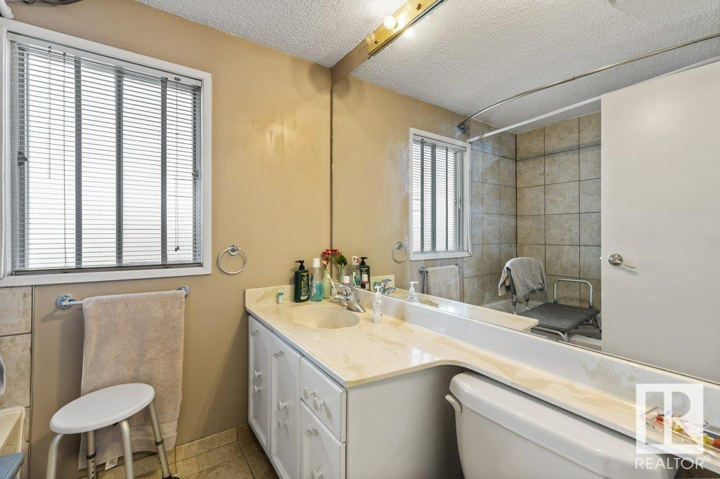      30 GRANDIN WOODS ES , St. Albert,  ,T8N 2H4 ;  Listing Number: MLS E4417566