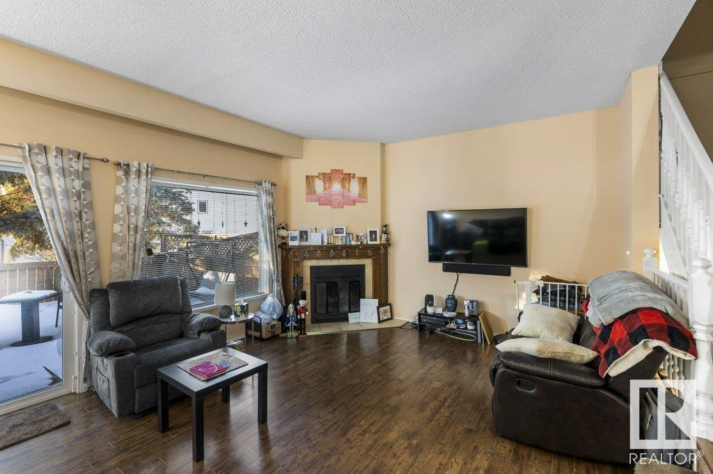      30 GRANDIN WOODS ES , St. Albert,  ,T8N 2H4 ;  Listing Number: MLS E4417566