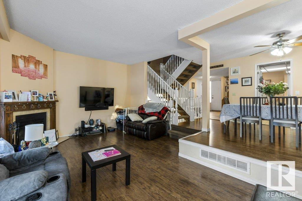      30 GRANDIN WOODS ES , St. Albert,  ,T8N 2H4 ;  Listing Number: MLS E4417566