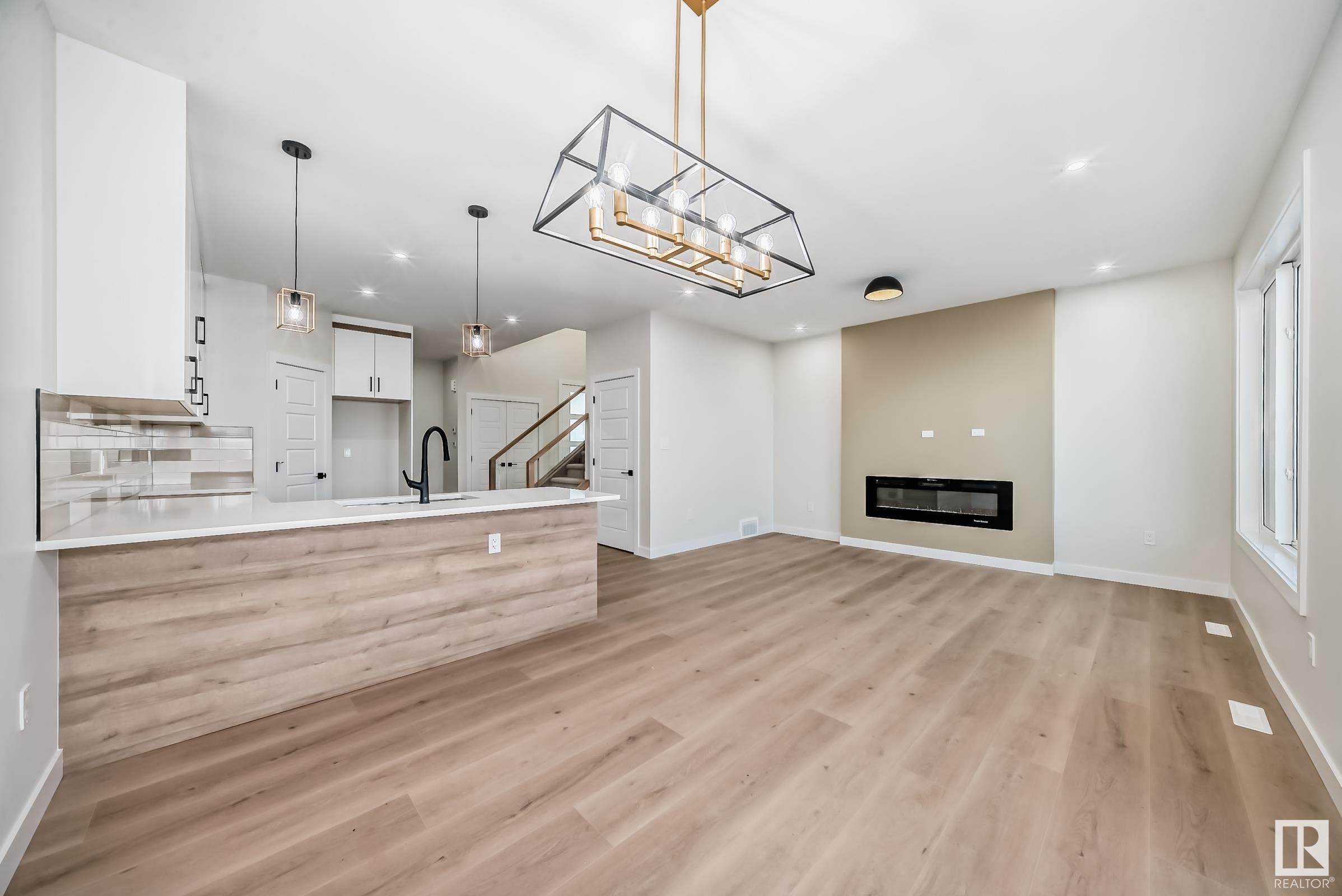      3722 67 ST , Beaumont,  ,T6L 7B7 ;  Listing Number: MLS E4417575