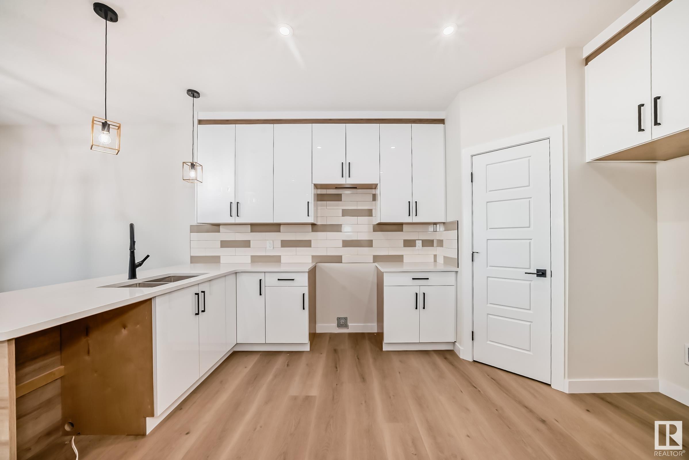      3722 67 ST , Beaumont,  ,T6L 7B7 ;  Listing Number: MLS E4417575