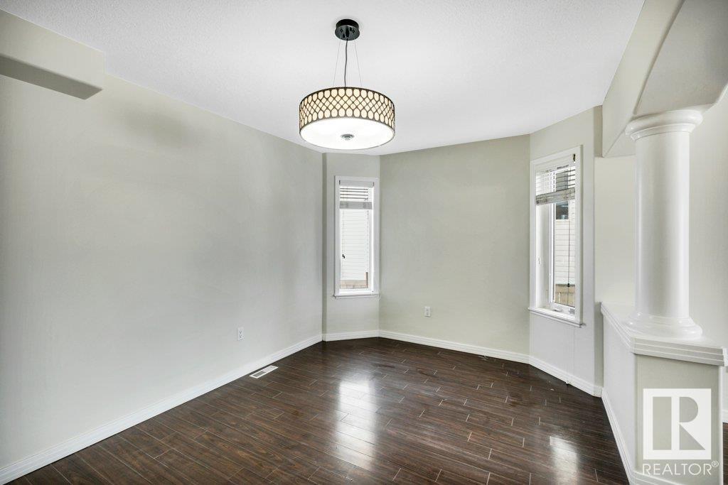      3732 28 ST NW , Edmonton,  ,T6T 1M2 ;  Listing Number: MLS E4417578