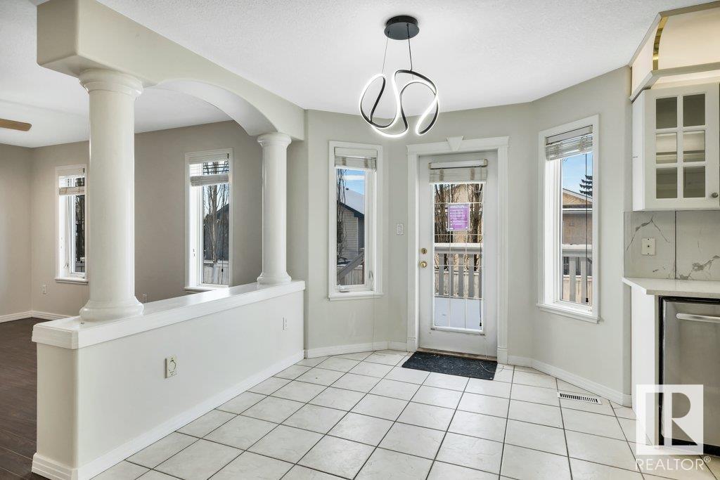      3732 28 ST NW , Edmonton,  ,T6T 1M2 ;  Listing Number: MLS E4417578
