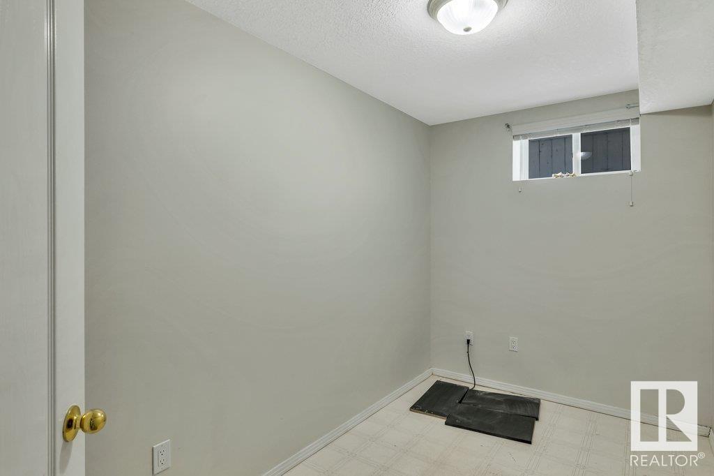      3732 28 ST NW , Edmonton,  ,T6T 1M2 ;  Listing Number: MLS E4417578