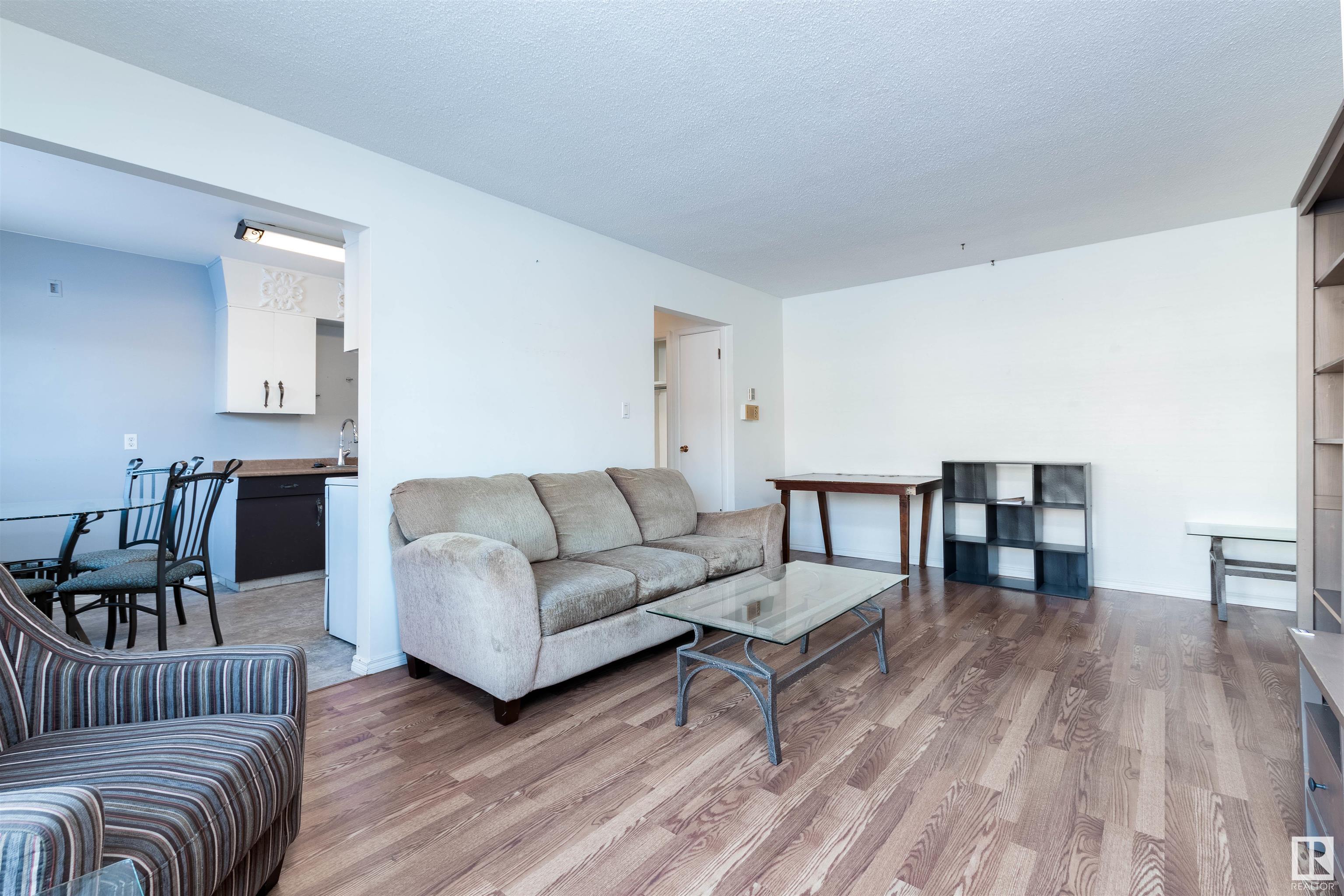      #7 9750 62 ST NW , Edmonton,  ,T6B 1P6 ;  Listing Number: MLS E4417582
