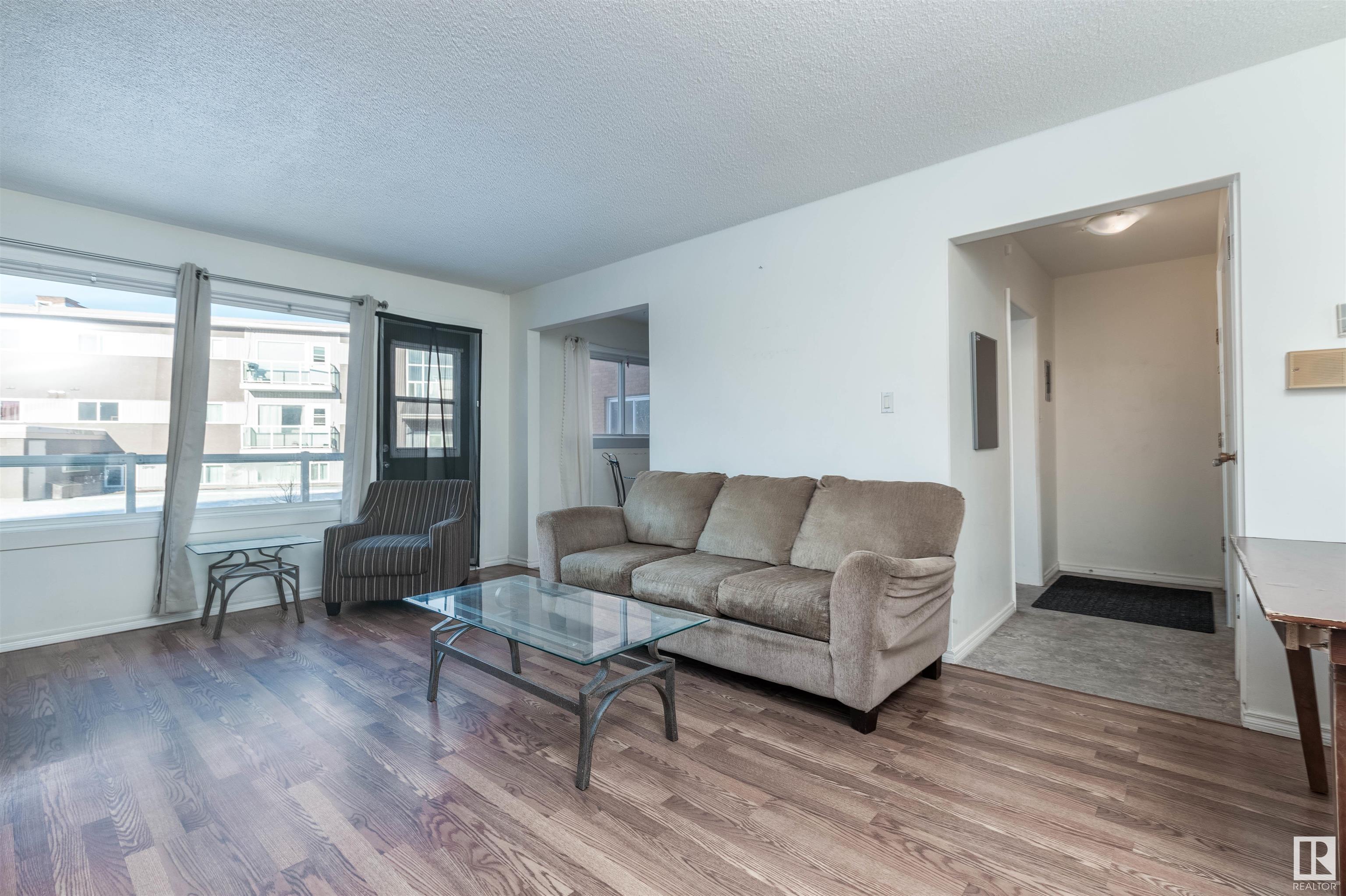      #7 9750 62 ST NW , Edmonton,  ,T6B 1P6 ;  Listing Number: MLS E4417582