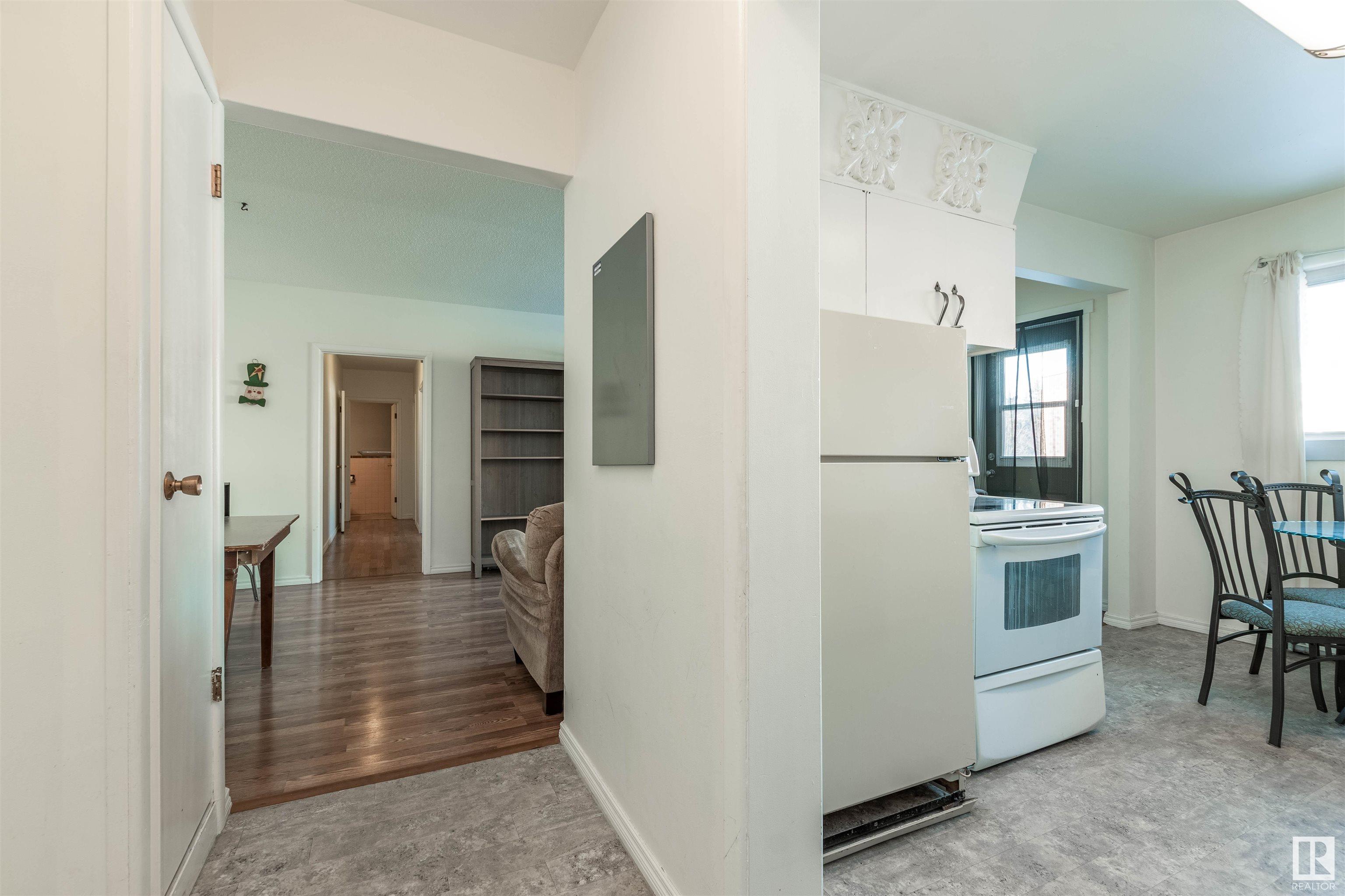      #7 9750 62 ST NW , Edmonton,  ,T6B 1P6 ;  Listing Number: MLS E4417582
