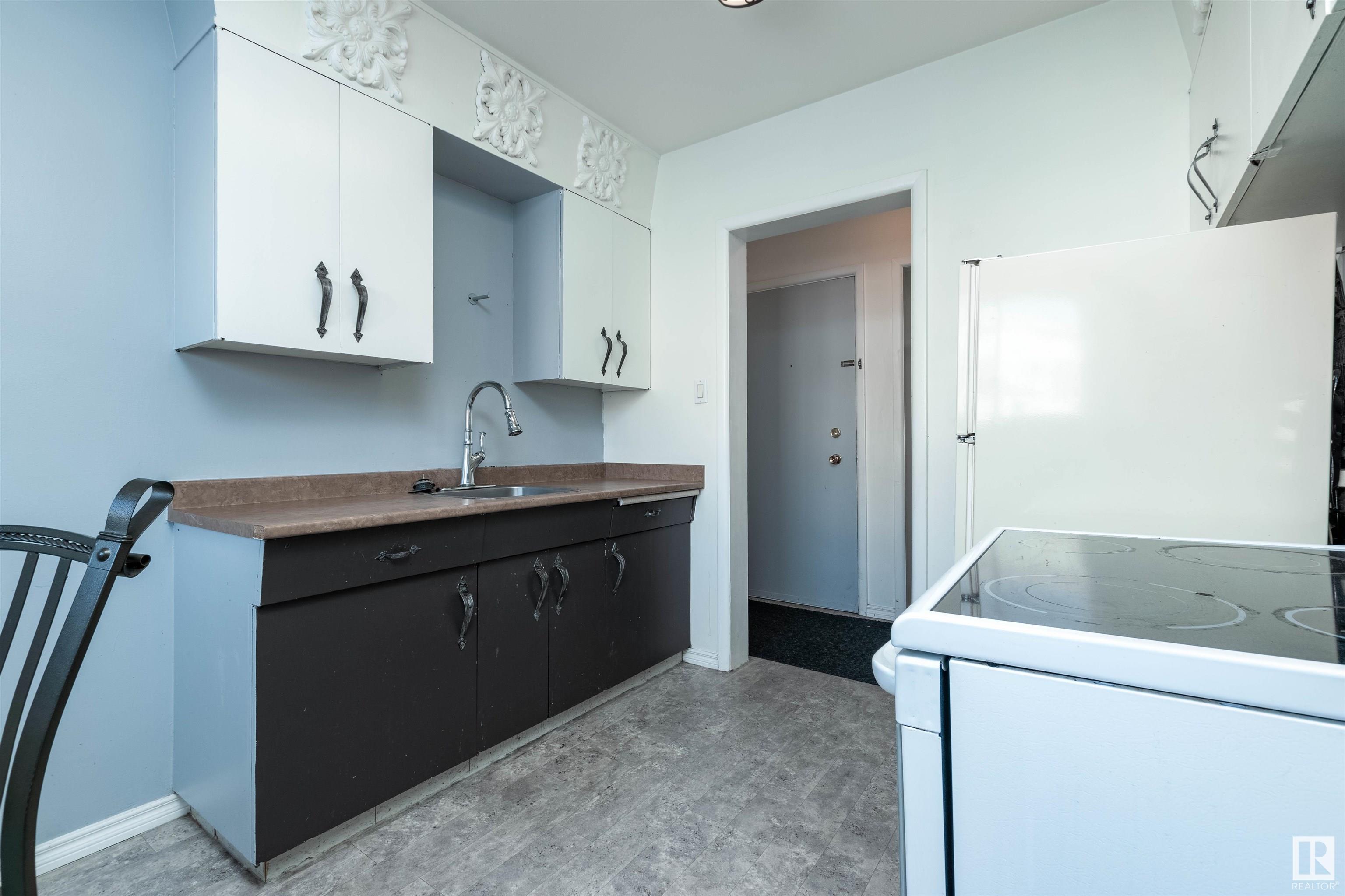      #7 9750 62 ST NW , Edmonton,  ,T6B 1P6 ;  Listing Number: MLS E4417582