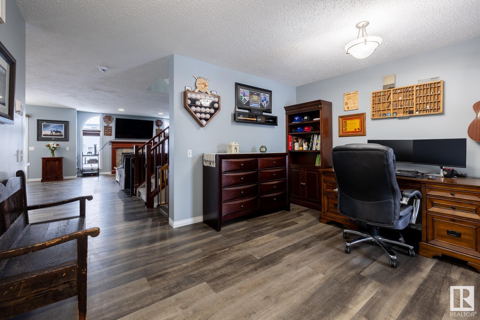      16215 48 ST NW , Edmonton,  ,T5Y 3H6 ;  Listing Number: MLS E4417584