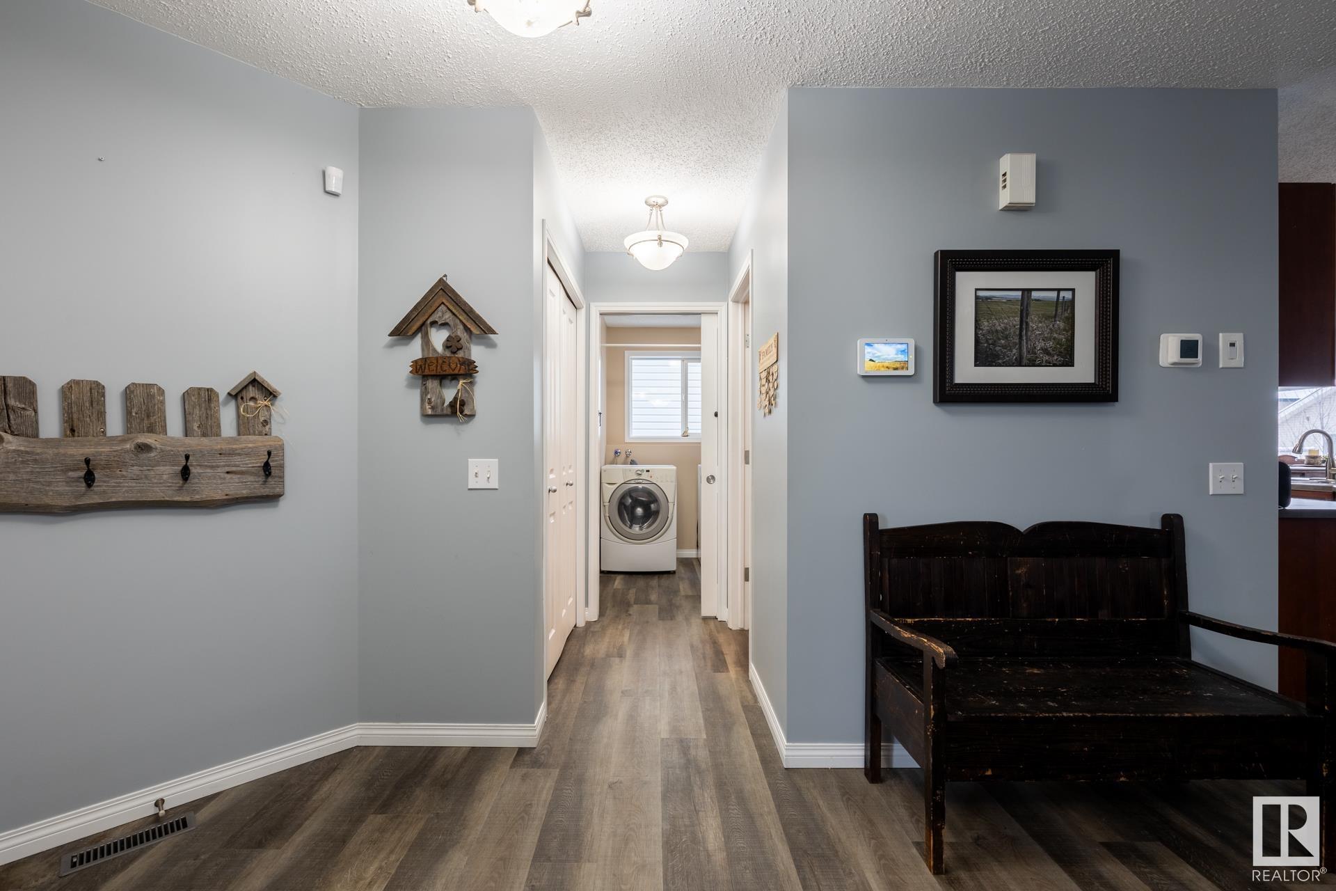     16215 48 ST NW , Edmonton,  ,T5Y 3H6 ;  Listing Number: MLS E4417584