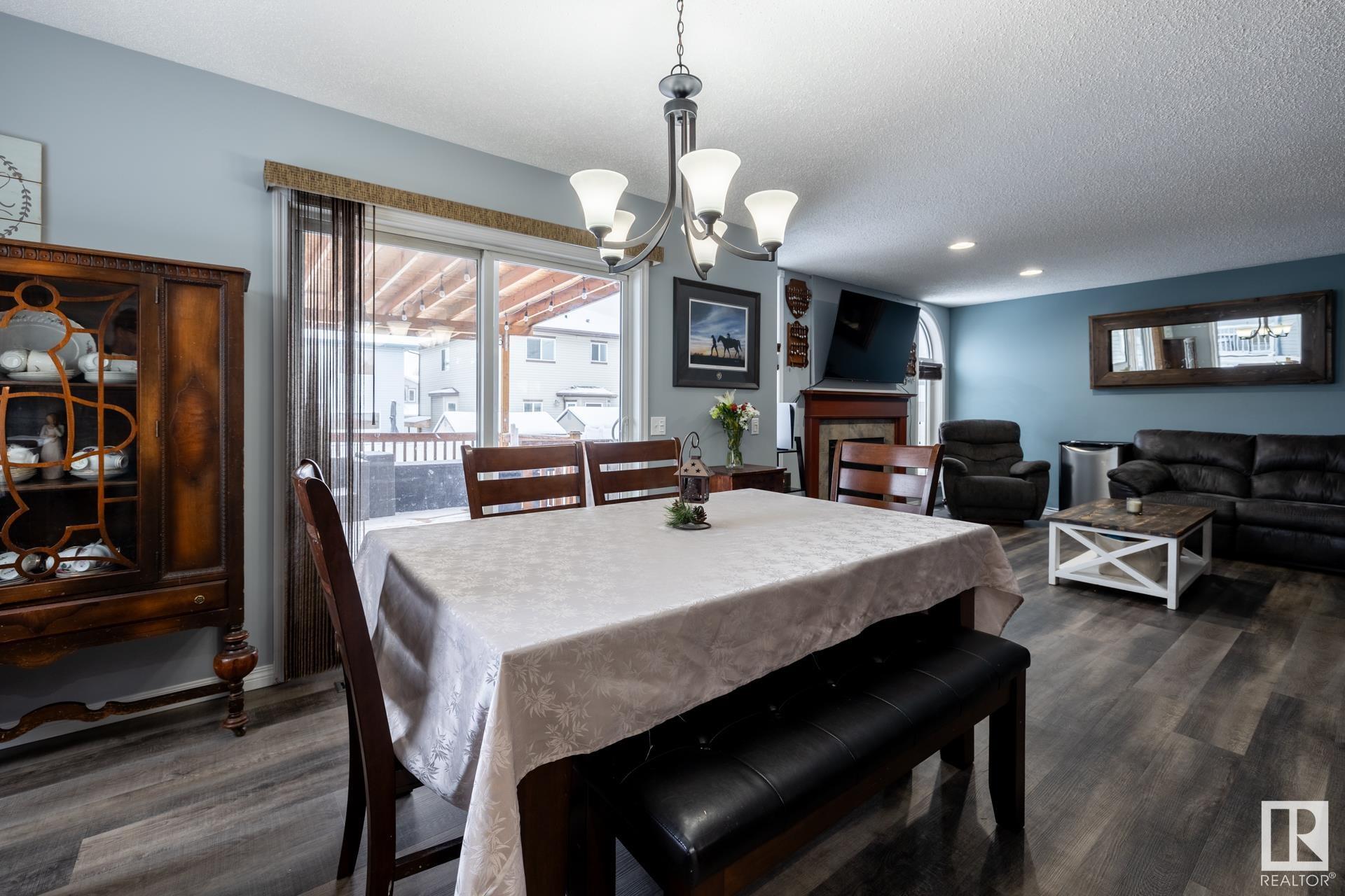      16215 48 ST NW , Edmonton,  ,T5Y 3H6 ;  Listing Number: MLS E4417584