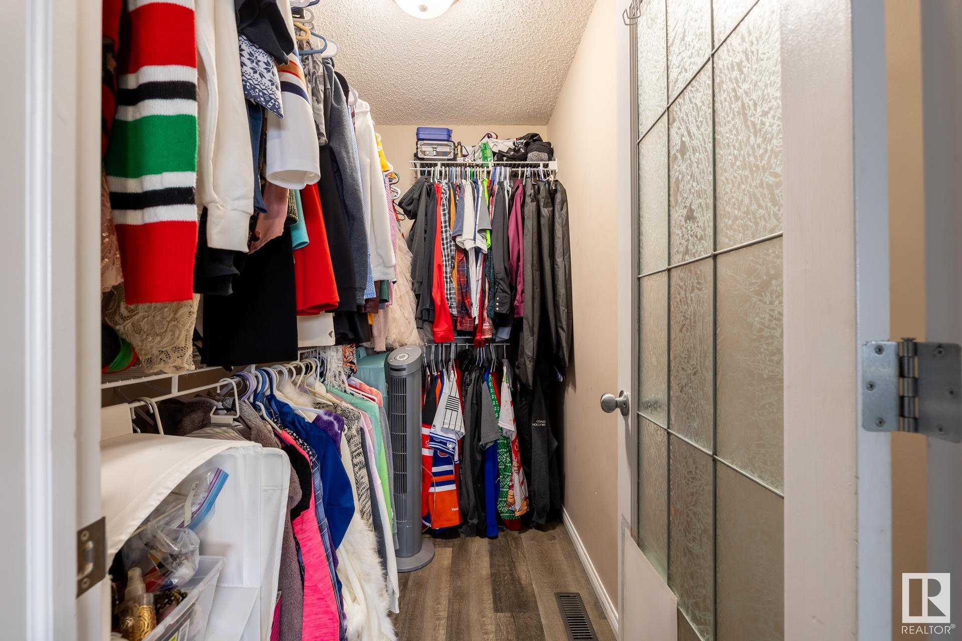      16215 48 ST NW , Edmonton,  ,T5Y 3H6 ;  Listing Number: MLS E4417584