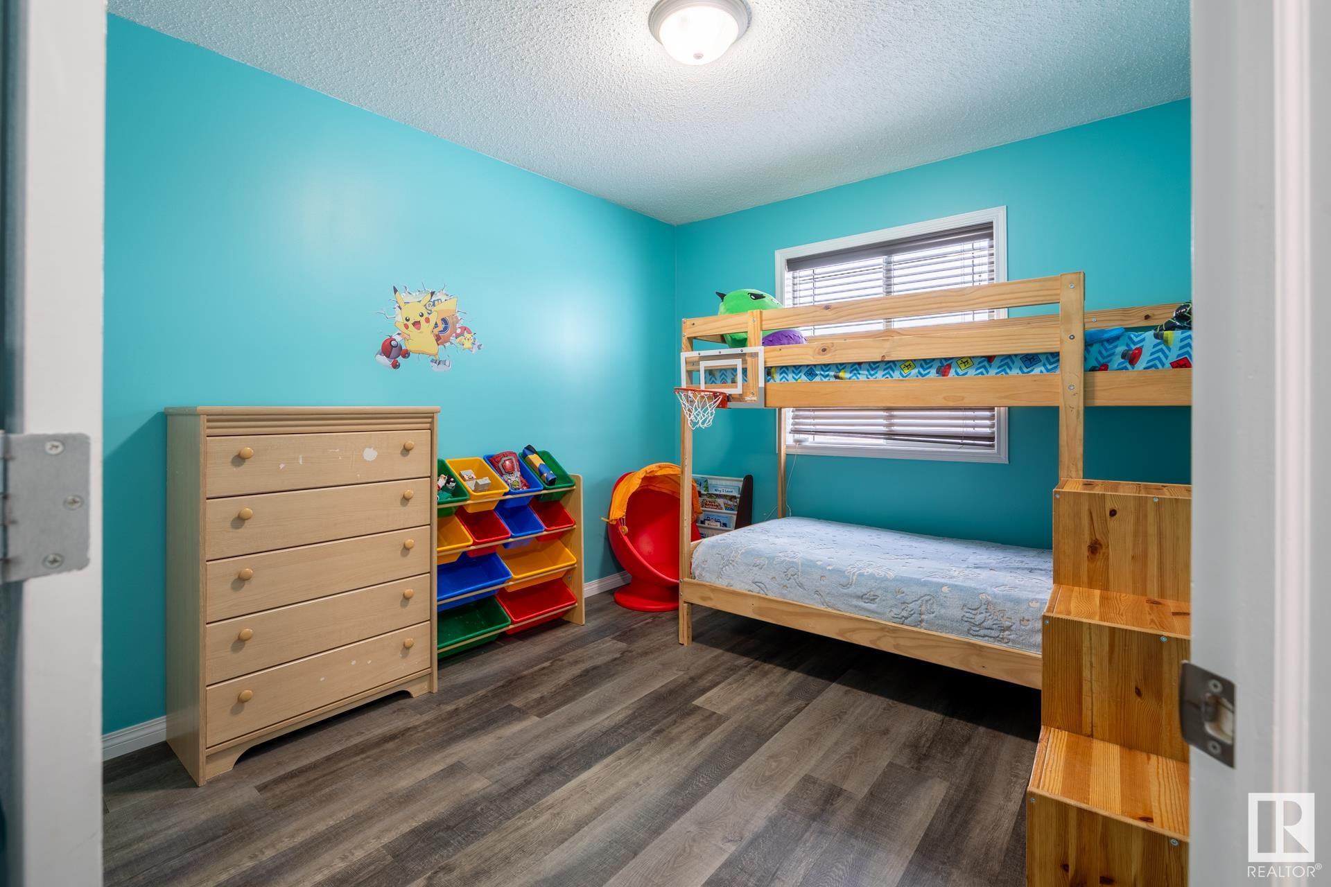      16215 48 ST NW , Edmonton,  ,T5Y 3H6 ;  Listing Number: MLS E4417584