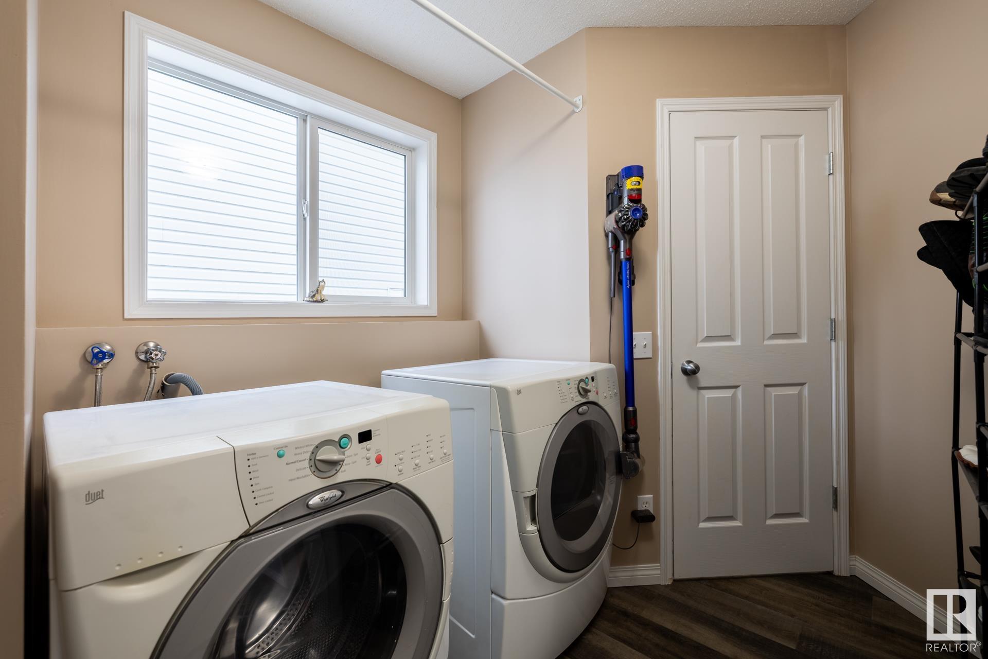      16215 48 ST NW , Edmonton,  ,T5Y 3H6 ;  Listing Number: MLS E4417584