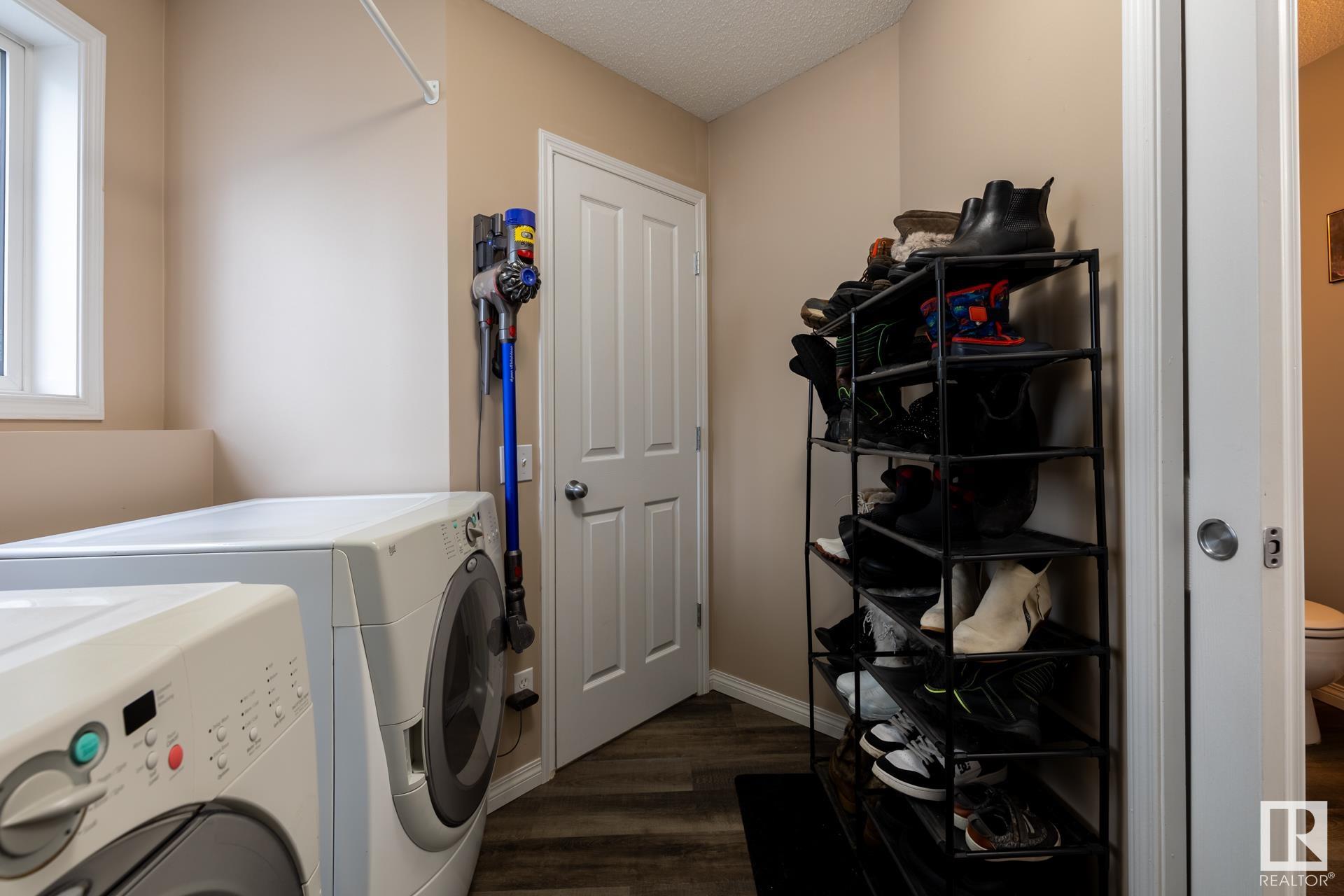      16215 48 ST NW , Edmonton,  ,T5Y 3H6 ;  Listing Number: MLS E4417584