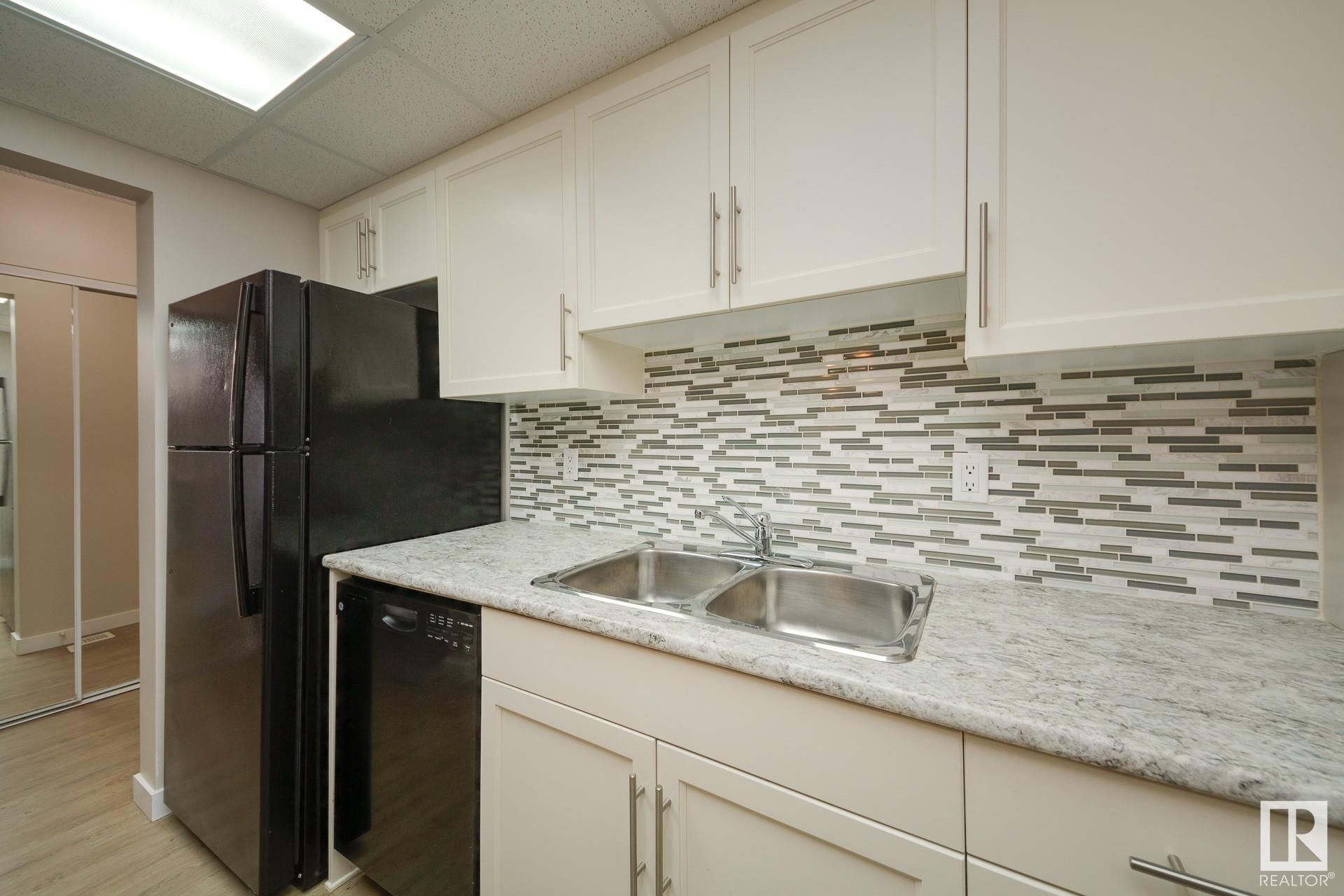      #220 10404 24 AV NW , Edmonton,  ,T6J 4J7 ;  Listing Number: MLS E4417588