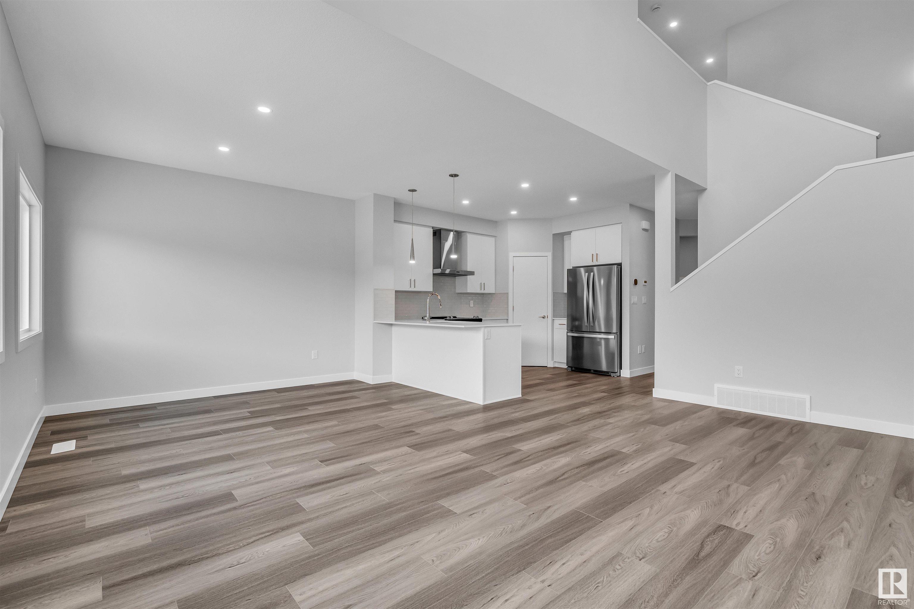      71 Rosewood WY NW , St. Albert,  ,T8N 8B2 ;  Listing Number: MLS E4417590
