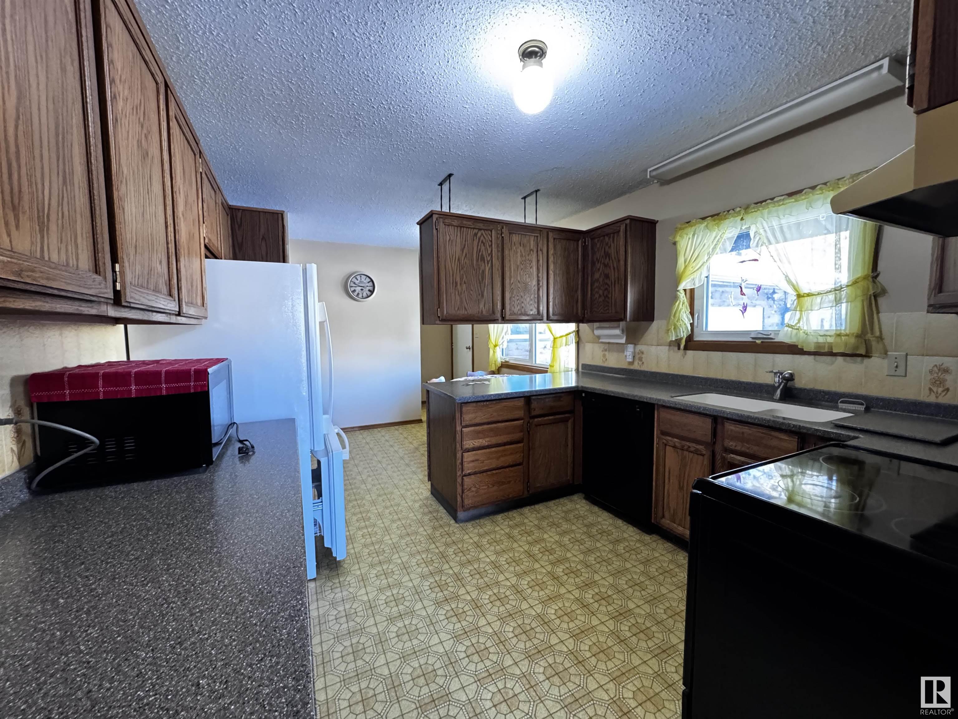      4012 HGHWAY 16 , Rural Parkland County,  ,T0E 2K0 ;  Listing Number: MLS E4417595