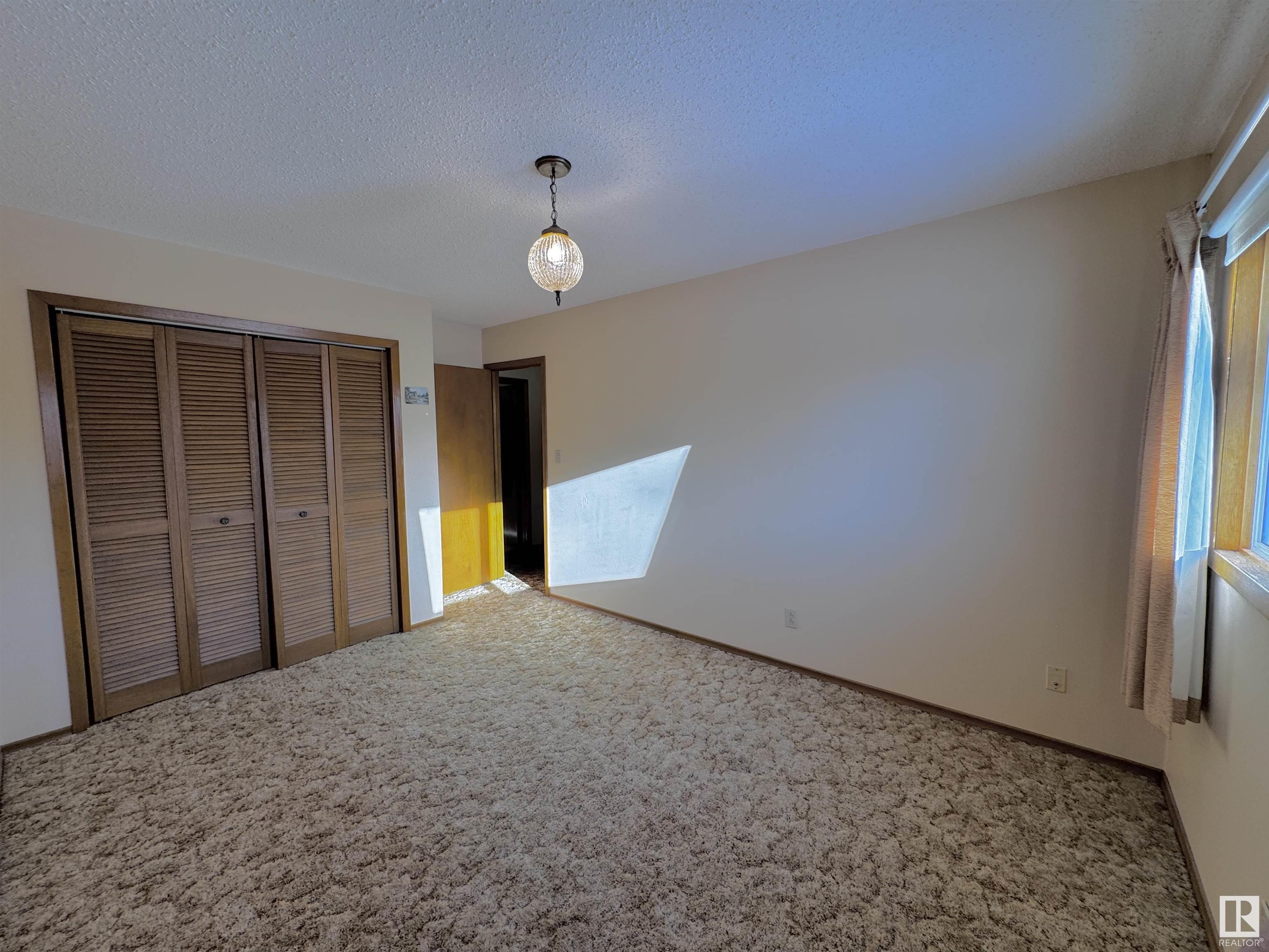      4012 HGHWAY 16 , Rural Parkland County,  ,T0E 2K0 ;  Listing Number: MLS E4417595