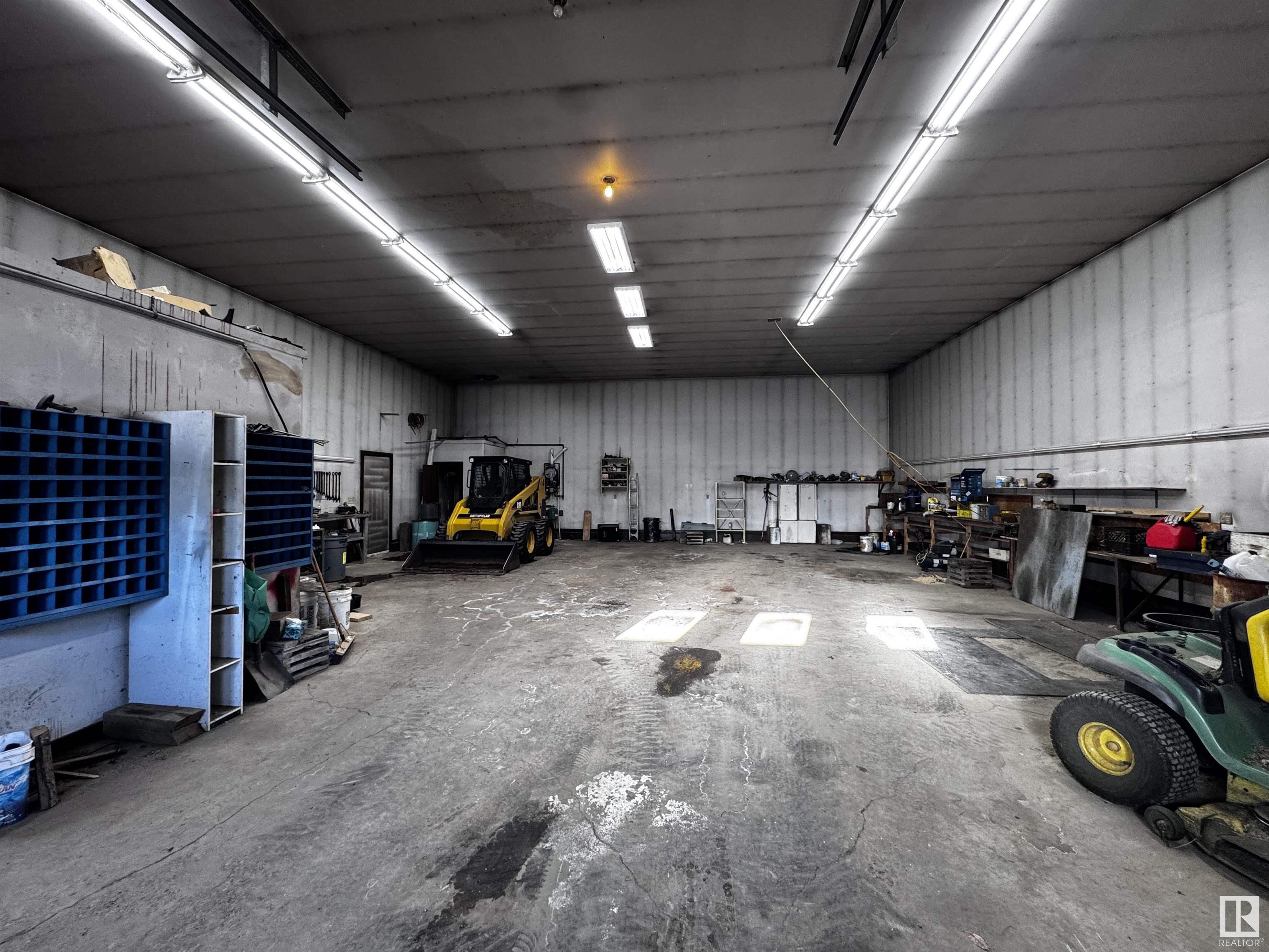      4012 HGHWAY 16 , Rural Parkland County,  ,T0E 2K0 ;  Listing Number: MLS E4417595