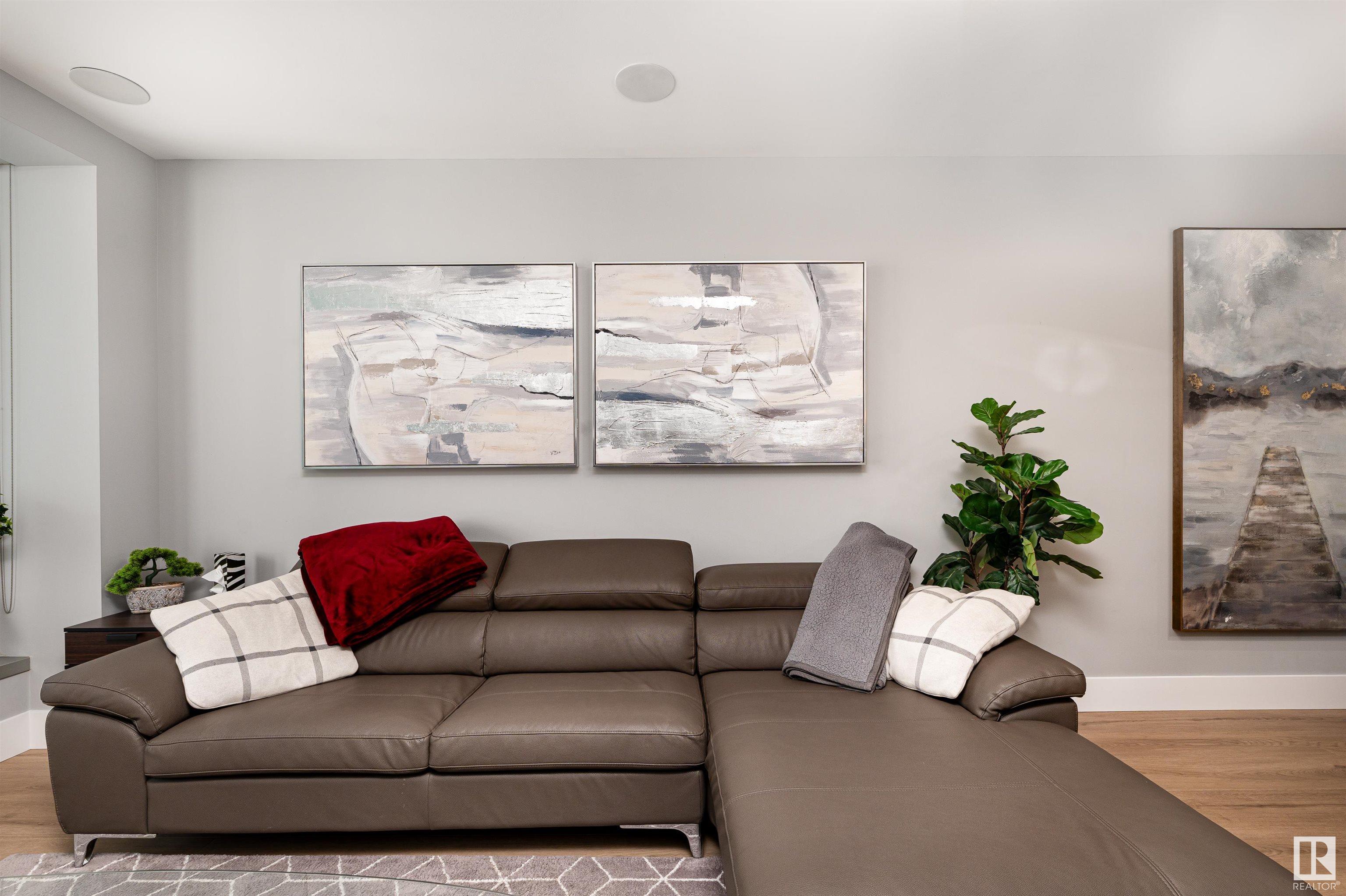      #1404 11969 JASPER AV NW , Edmonton,  ,T5K 0P1 ;  Listing Number: MLS E4417598