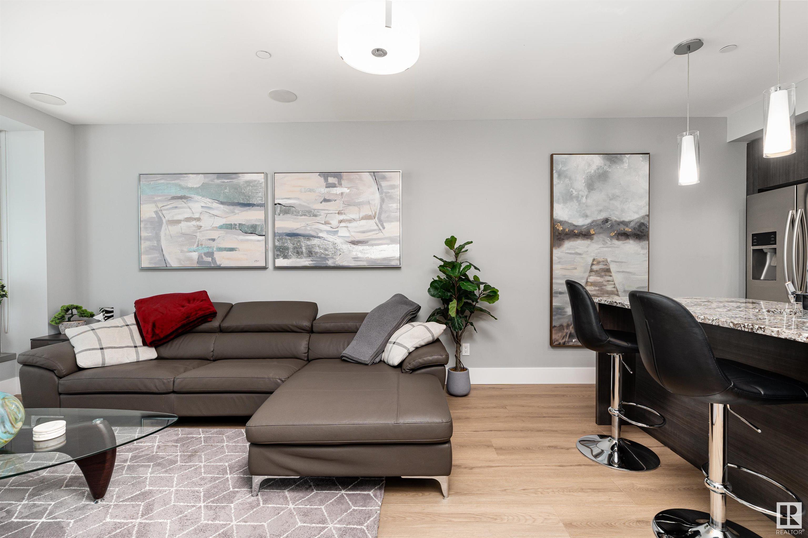      #1404 11969 JASPER AV NW , Edmonton,  ,T5K 0P1 ;  Listing Number: MLS E4417598