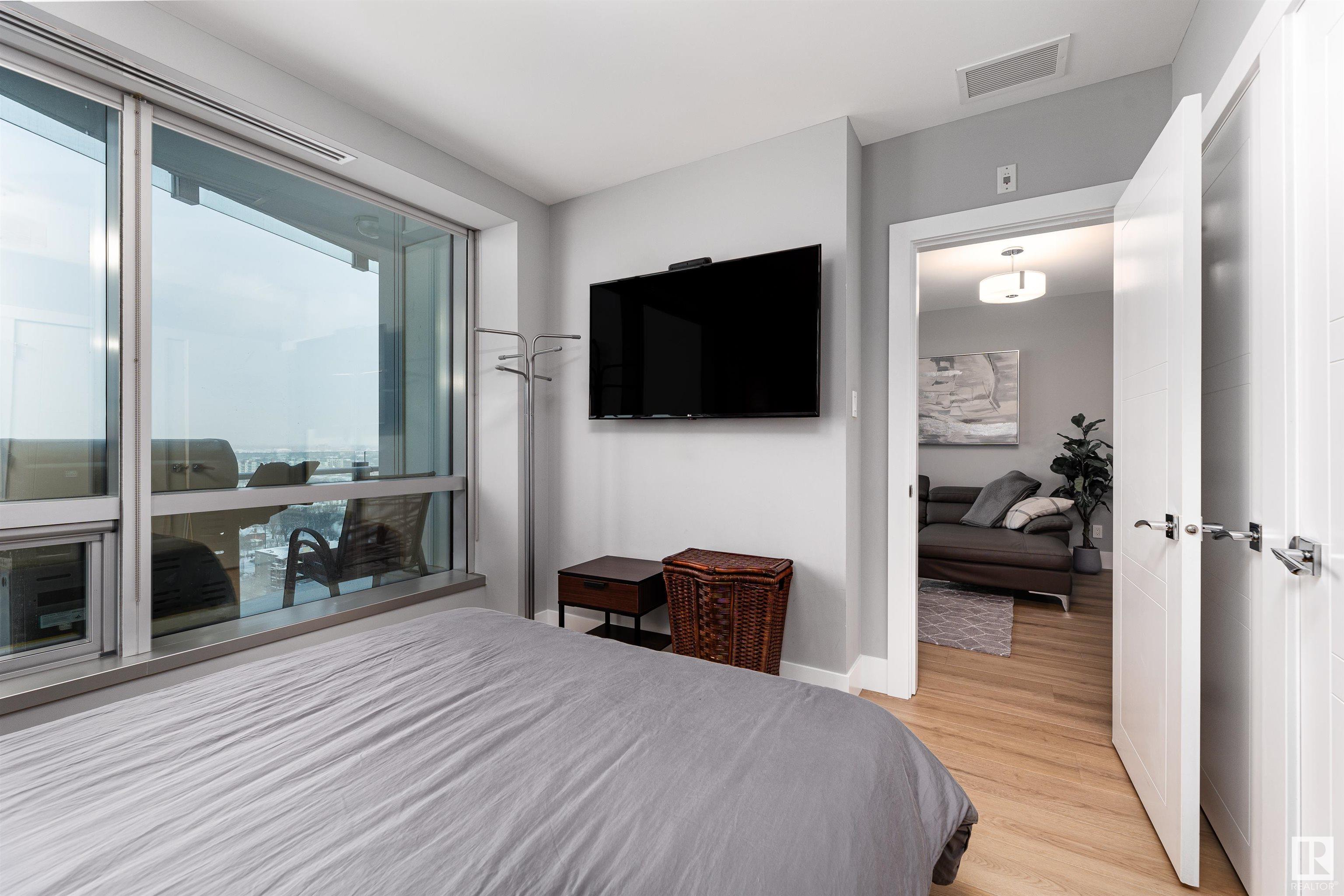      #1404 11969 JASPER AV NW , Edmonton,  ,T5K 0P1 ;  Listing Number: MLS E4417598