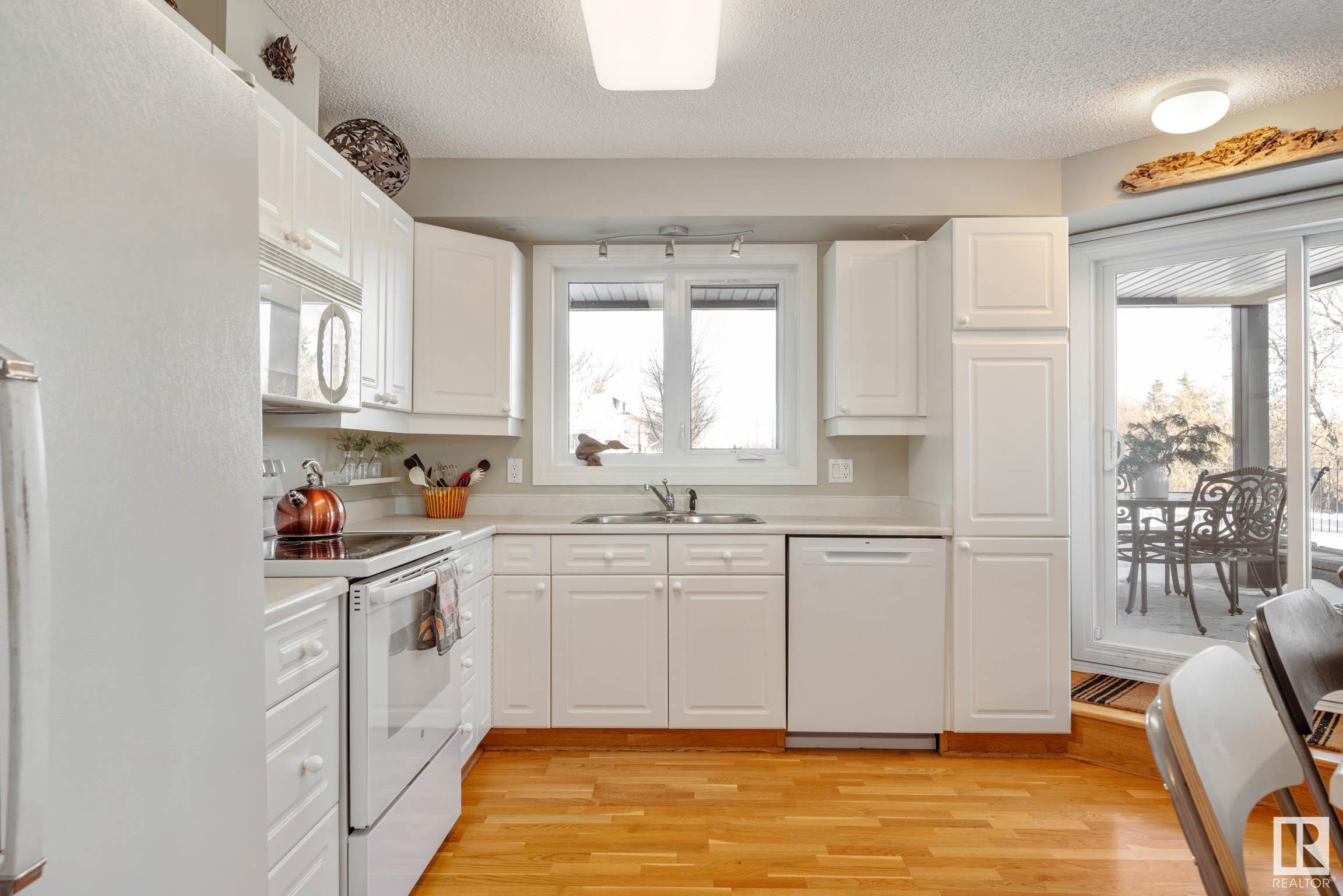      #103 7951 96 ST NW , Edmonton,  ,T6C 4R1 ;  Listing Number: MLS E4417600