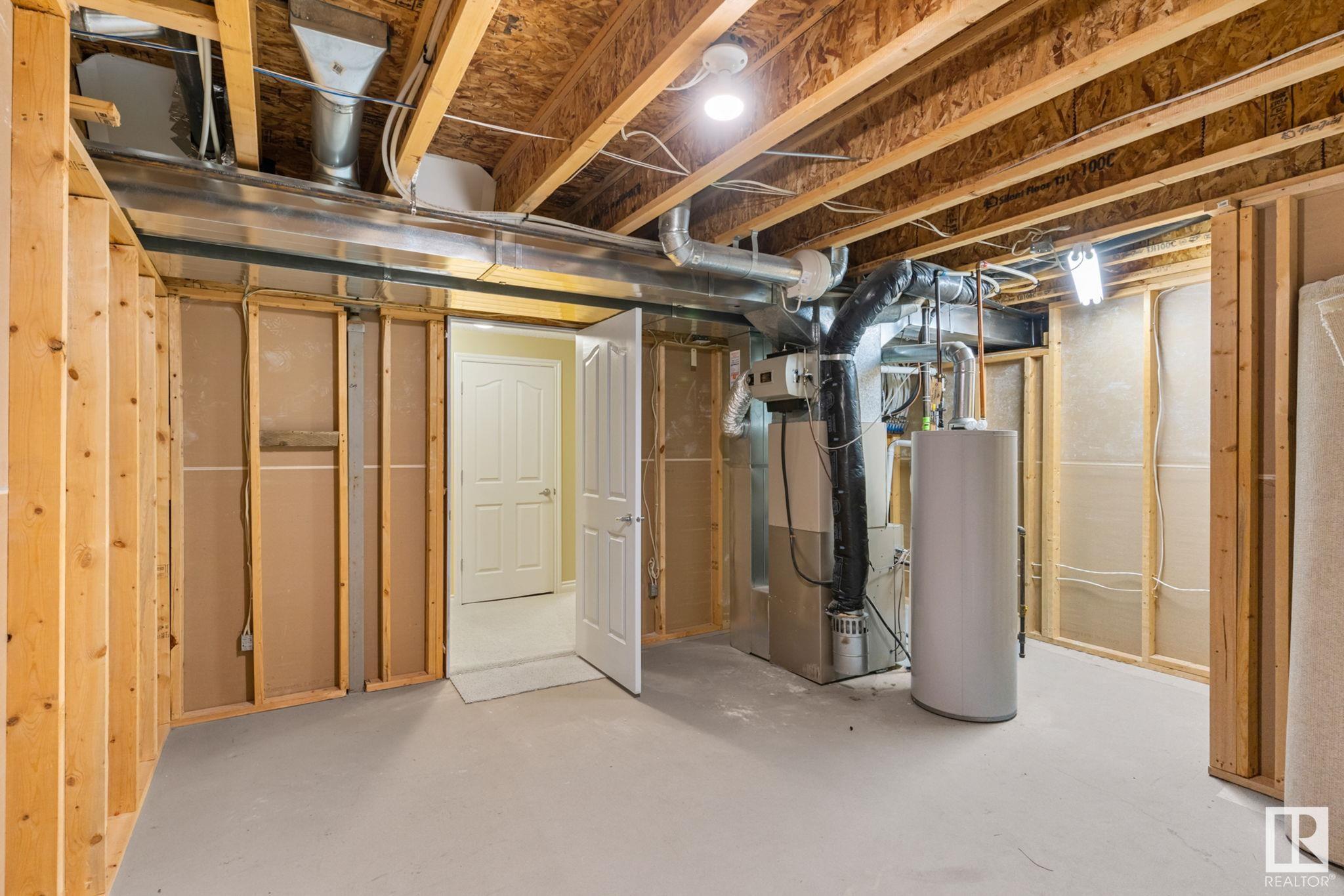      2615 HANNA CR NW , Edmonton,  ,T6R 3C9 ;  Listing Number: MLS E4417605