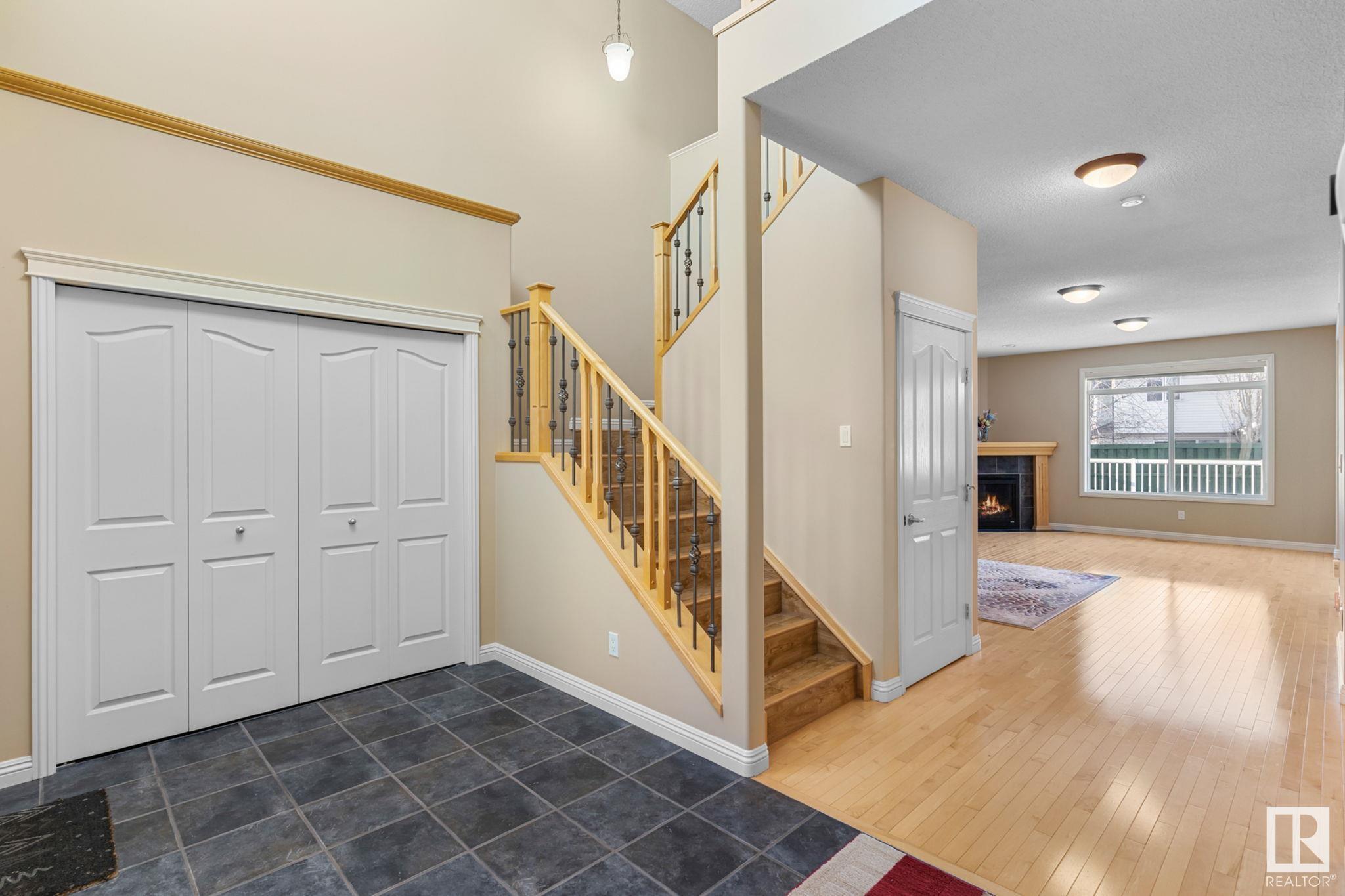      2615 HANNA CR NW , Edmonton,  ,T6R 3C9 ;  Listing Number: MLS E4417605
