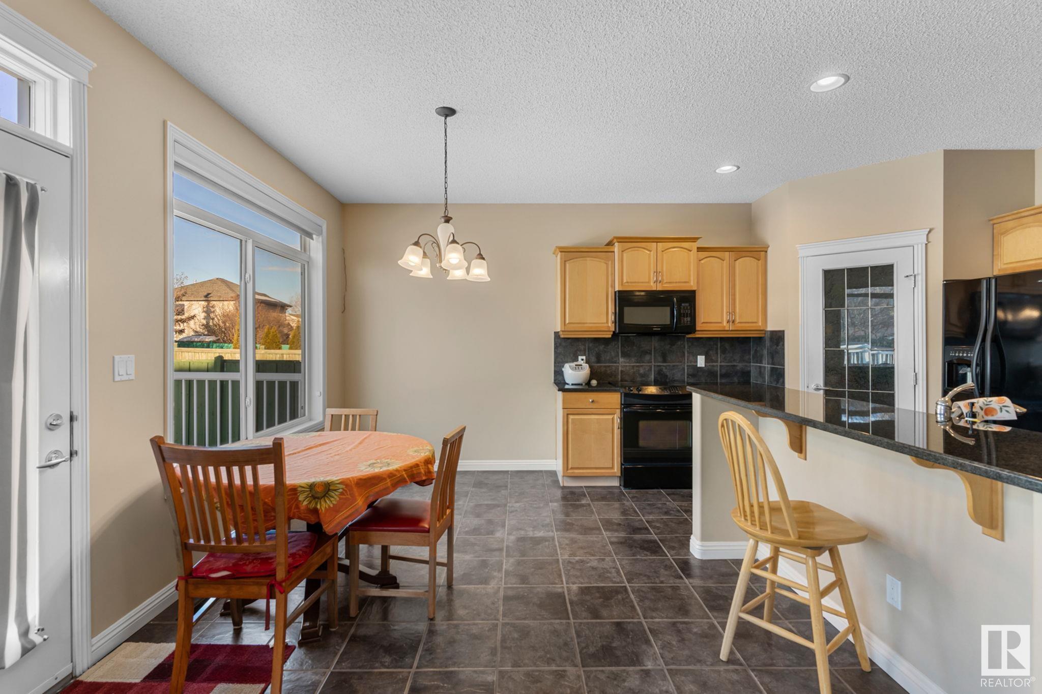      2615 HANNA CR NW , Edmonton,  ,T6R 3C9 ;  Listing Number: MLS E4417605
