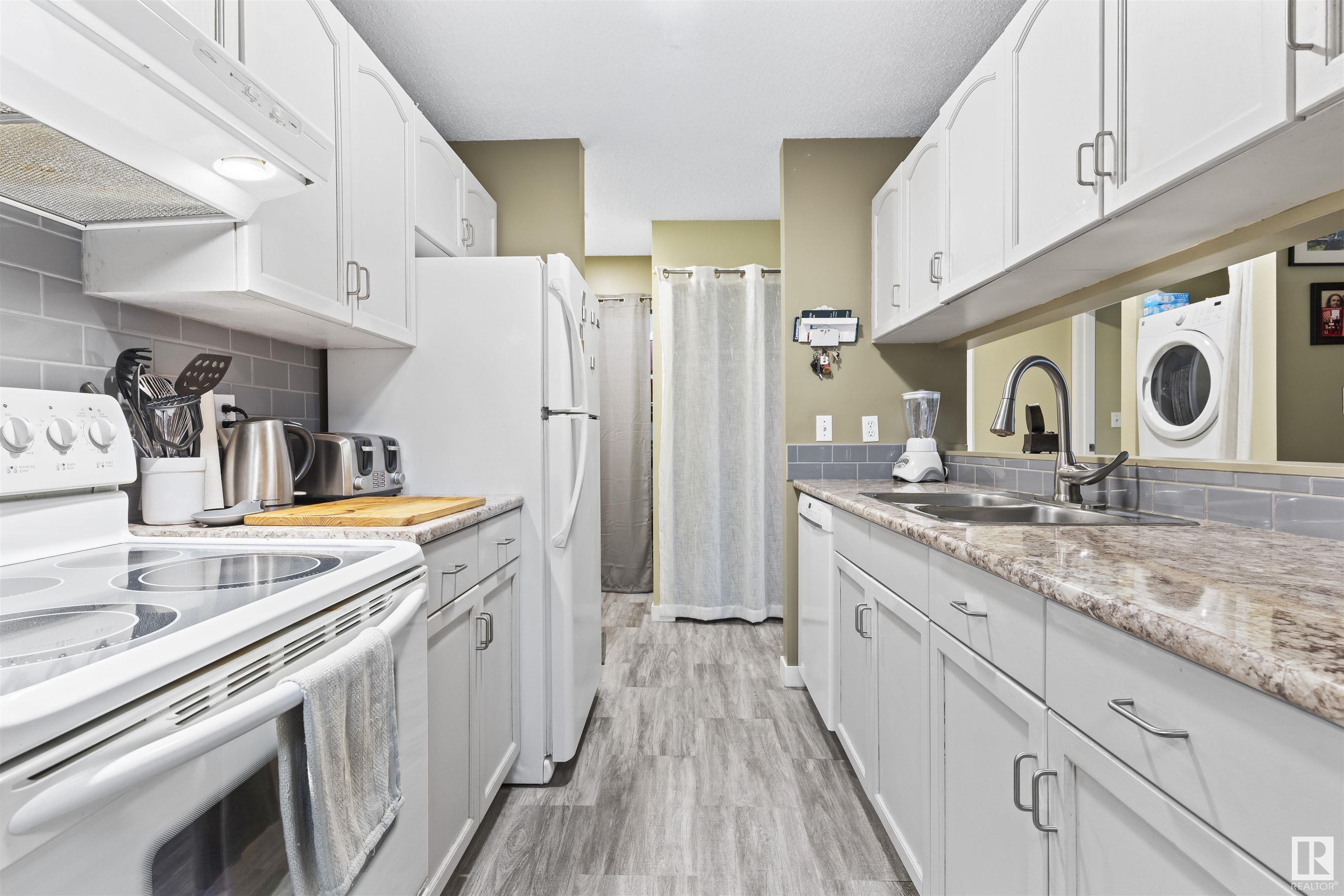      #105 11620 9A AV NW , Edmonton,  ,T0C 2P0 ;  Listing Number: MLS E4417623